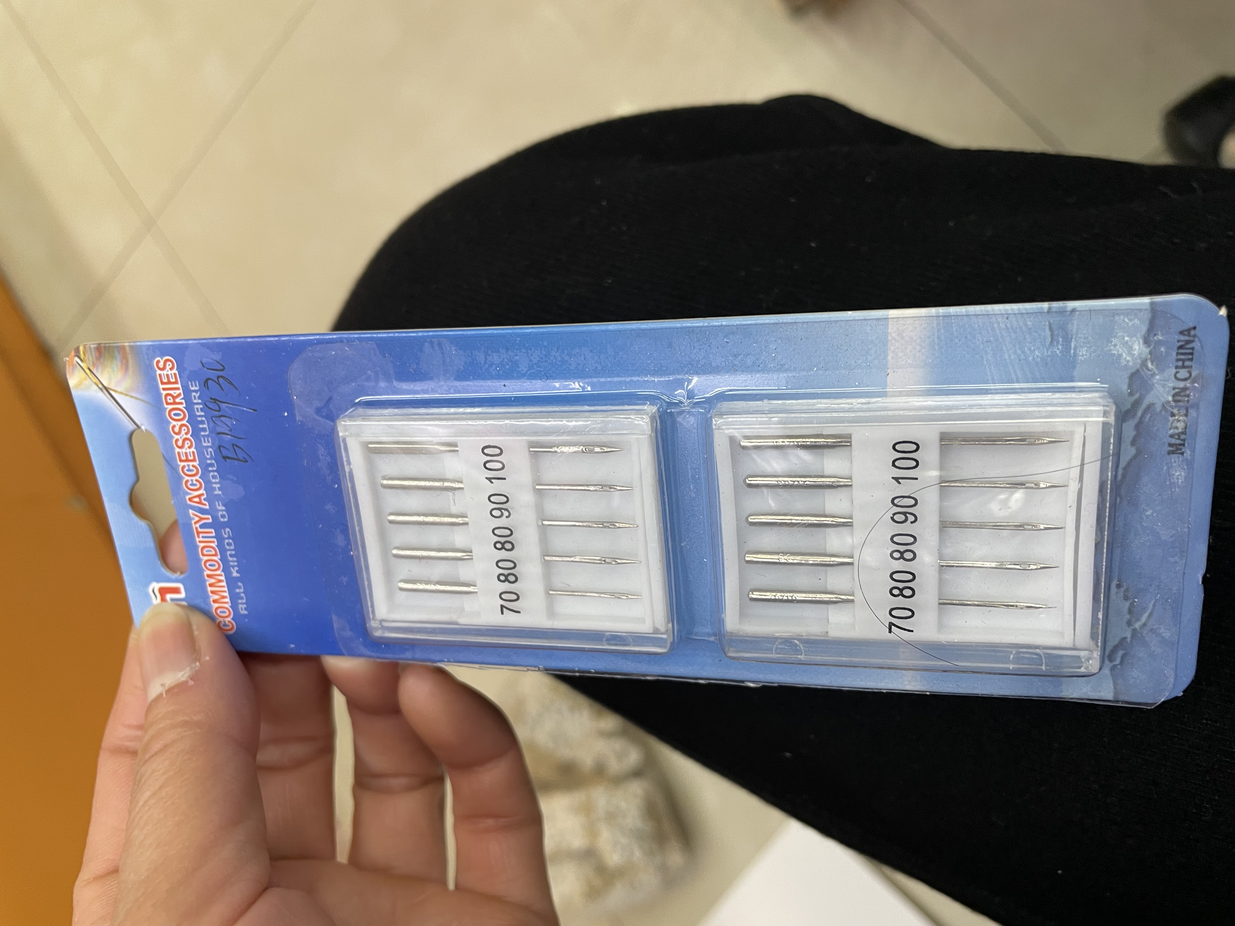 缝纫机针/皮尺/手缝针产品图