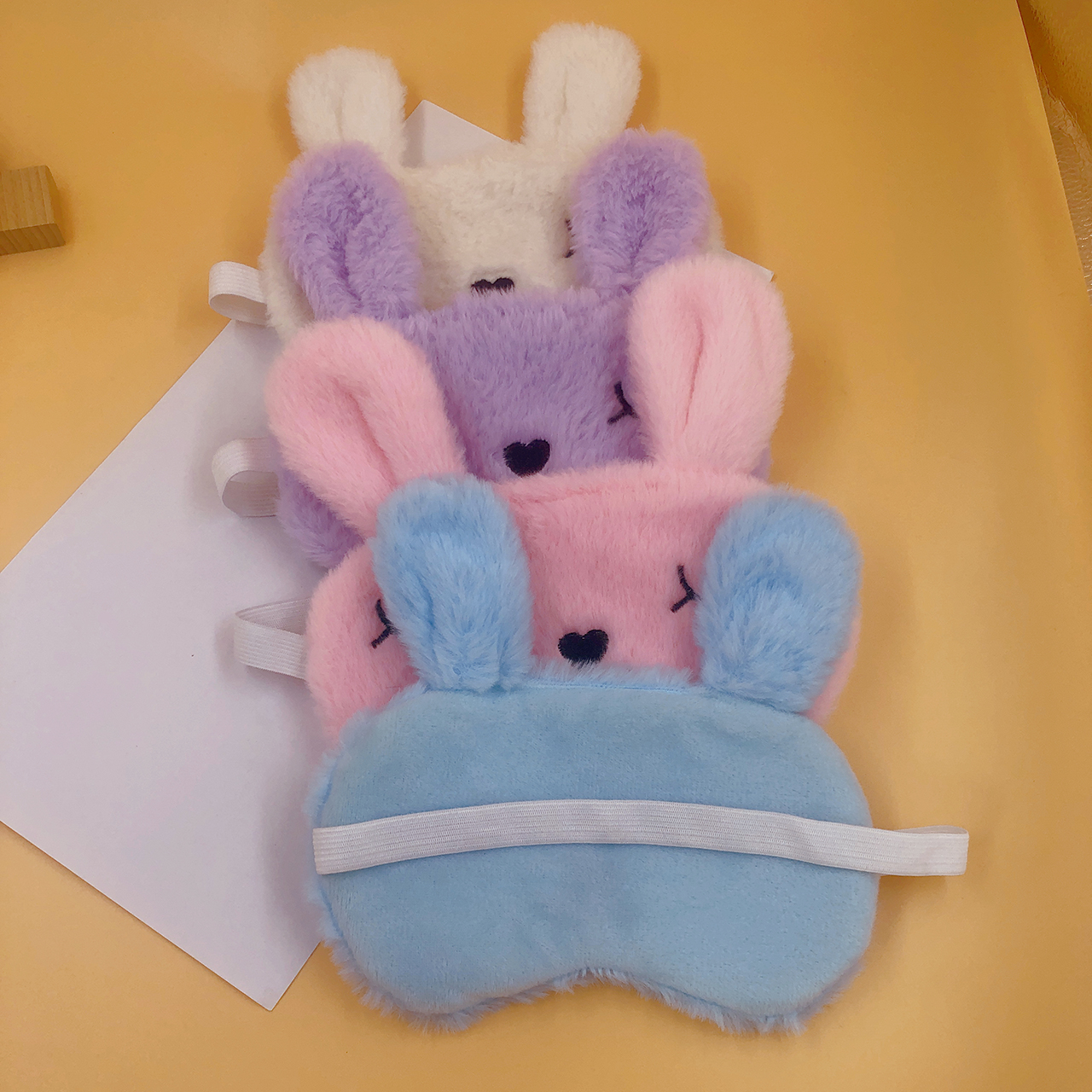 护眼罩/眼罩/卡通眼罩白底实物图