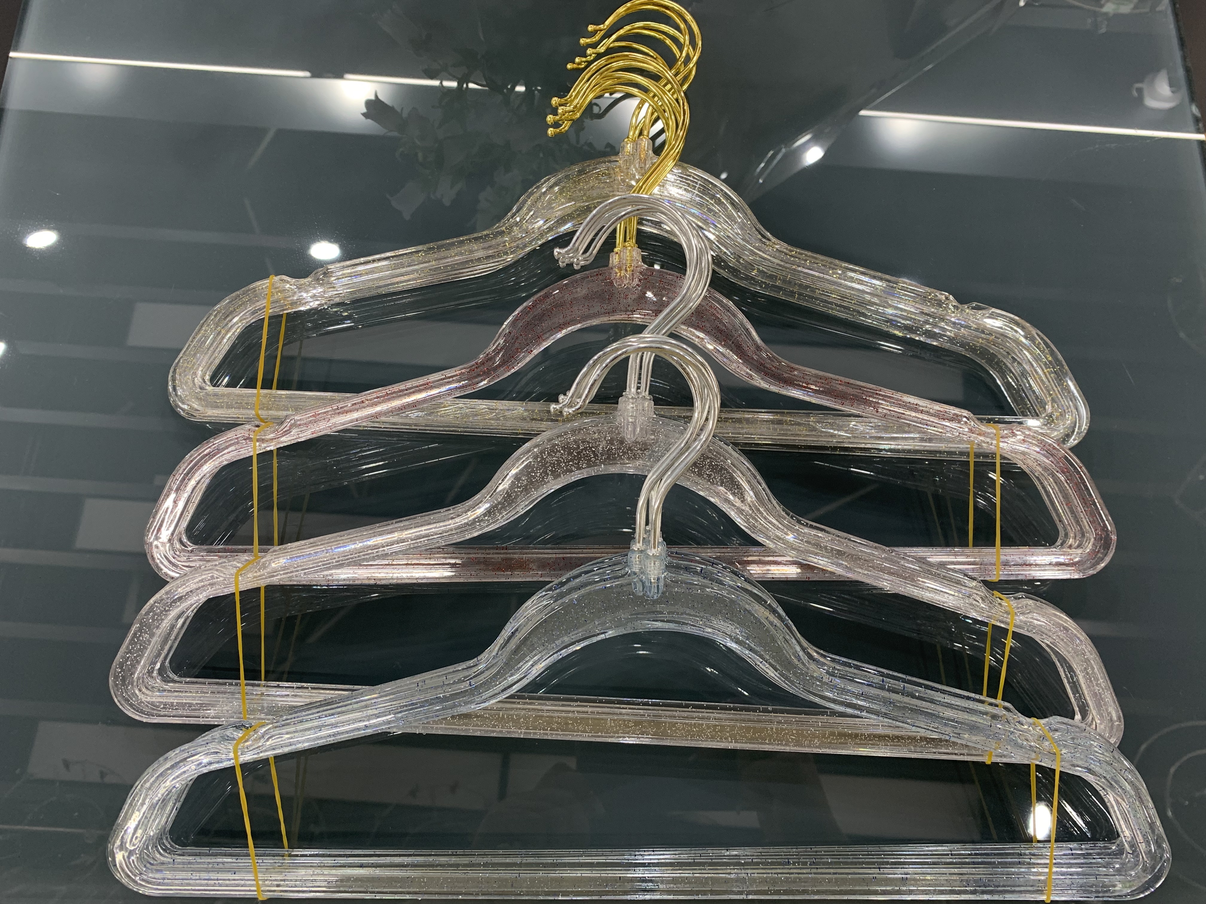 40公分细闪金钩子亚克力衣架 图