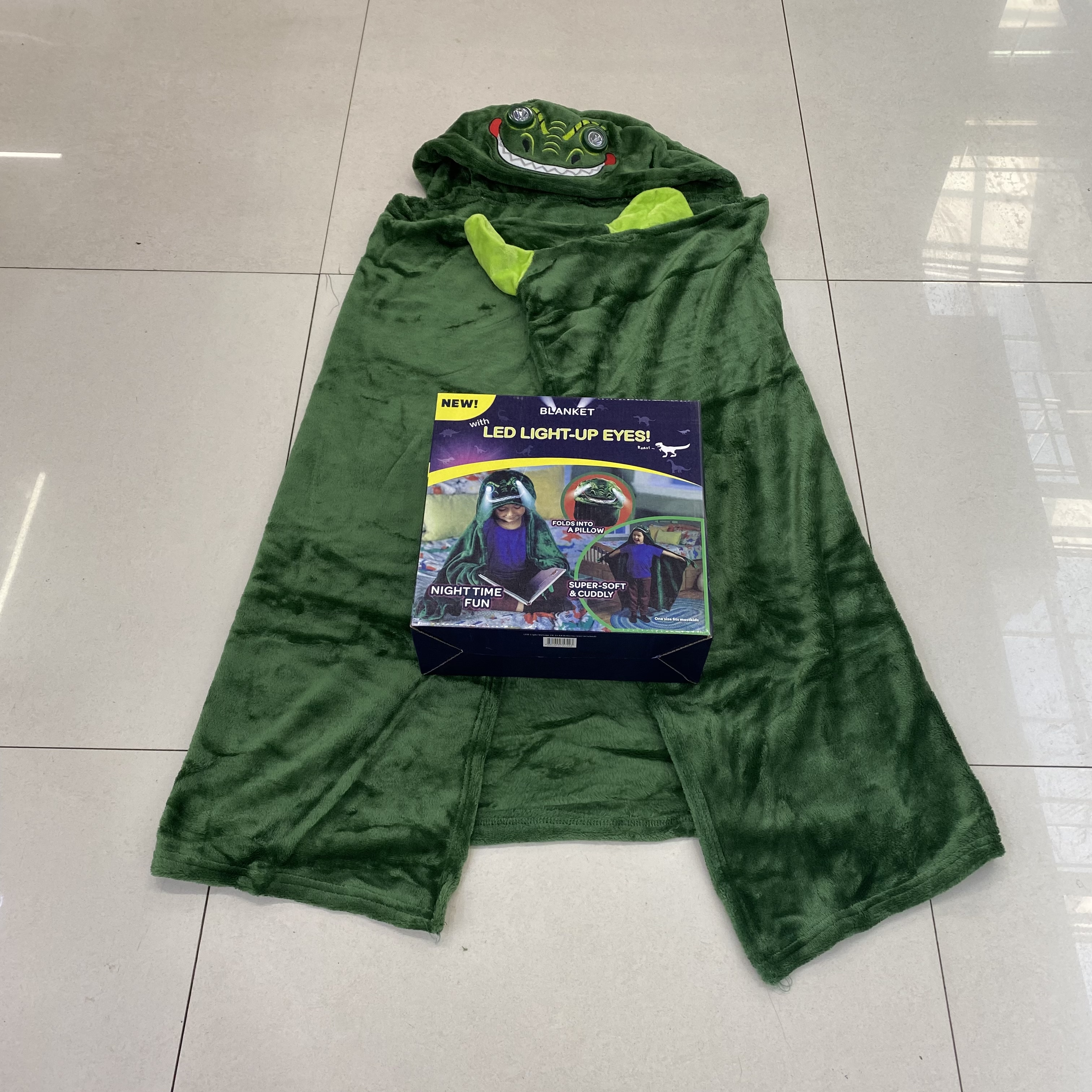 披风产品图