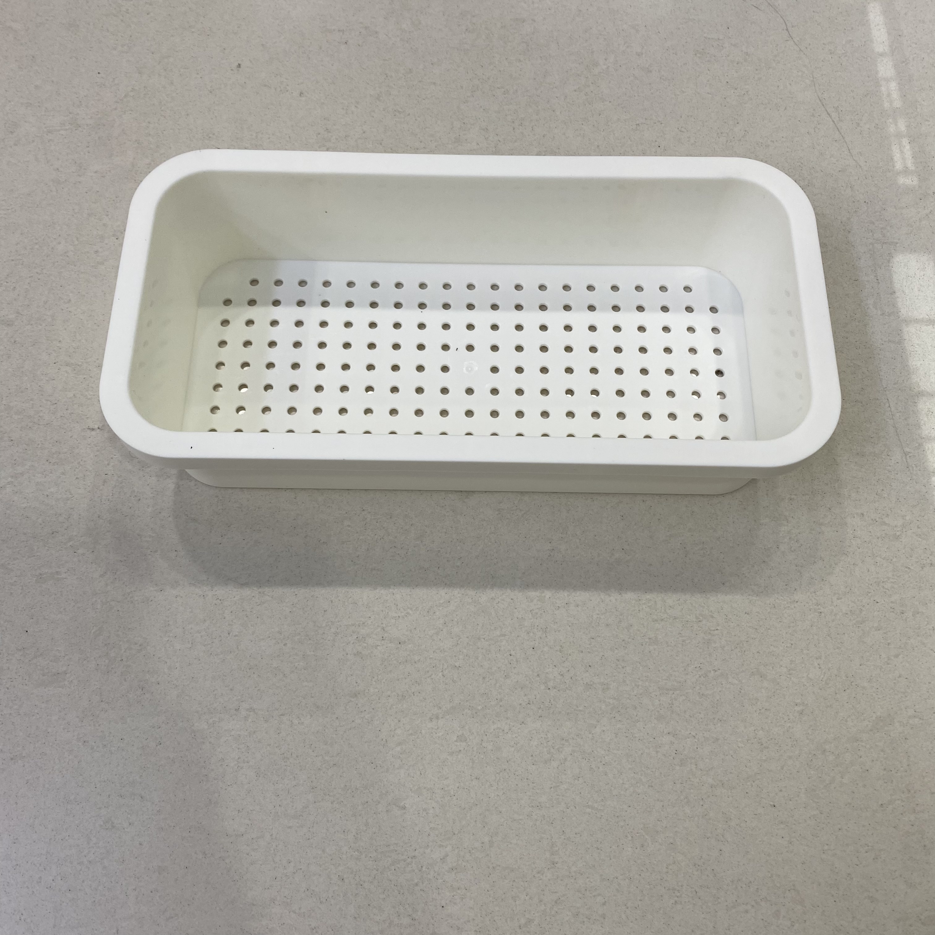 Bathroom, toilet, washbasin, wall-mounted storage, bath, and wall-mounted storage Application Scenario