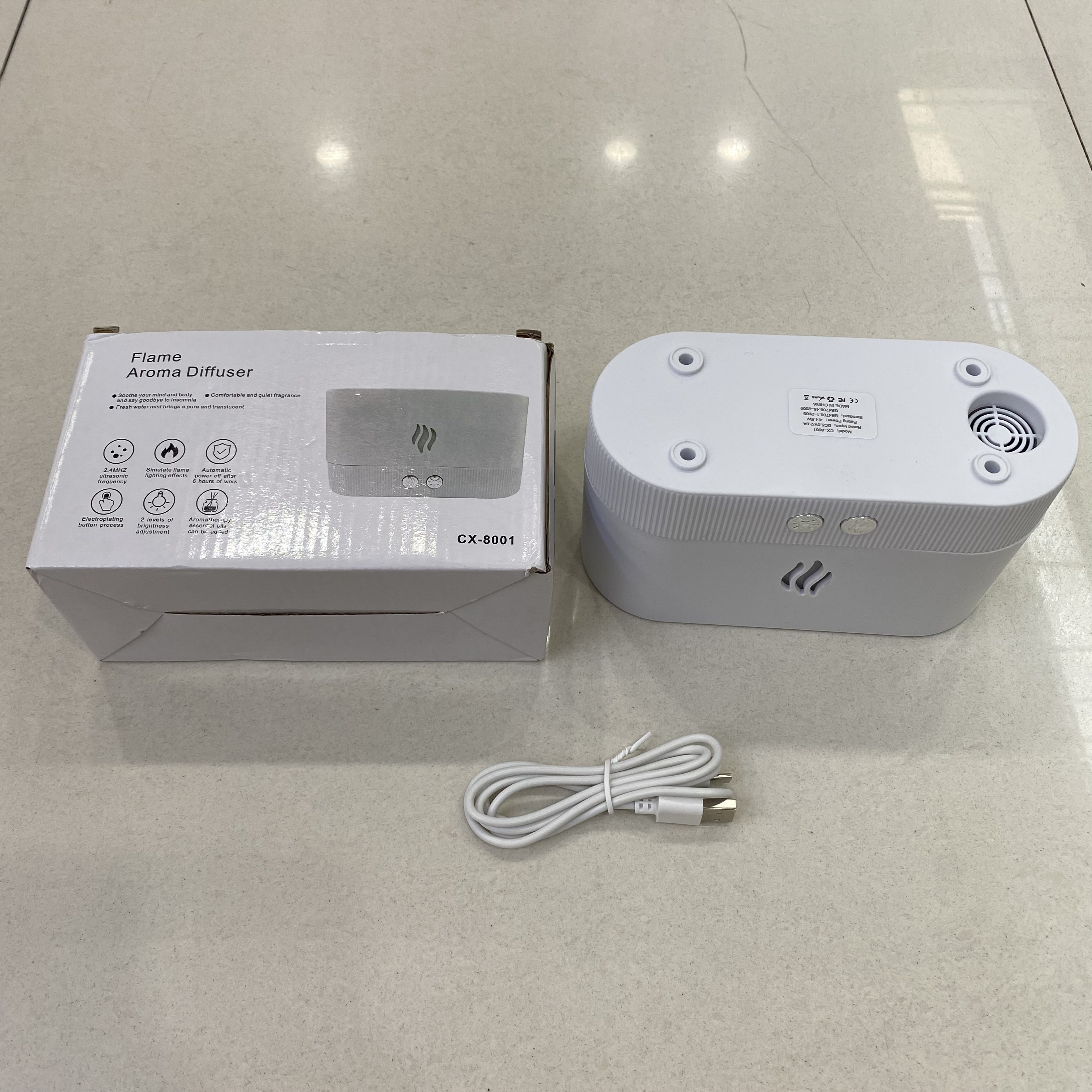 Home mini desktop silent humidifier for aroma diffusers Application Scenario