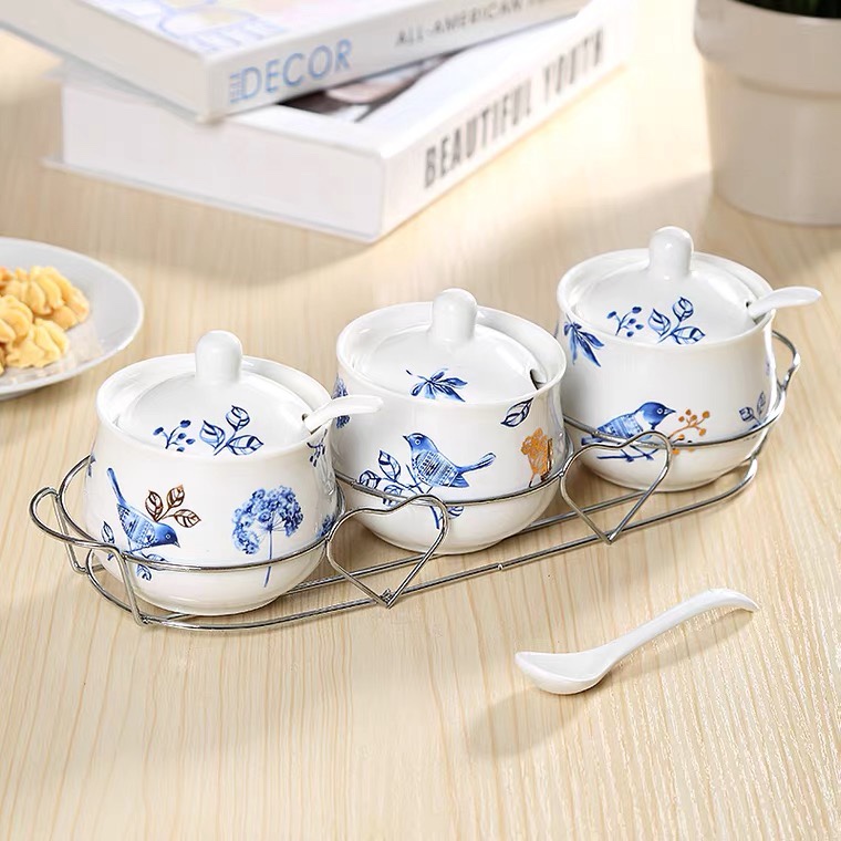 Yongsheng Creative Ceramic Seasoning Jar, Korean-style seasoning box bottle, seasoning Jar box bottle, Salt jar three-piece set, Kitchen monosodium glutamate bottle, multiple pictures to choose from details Picture