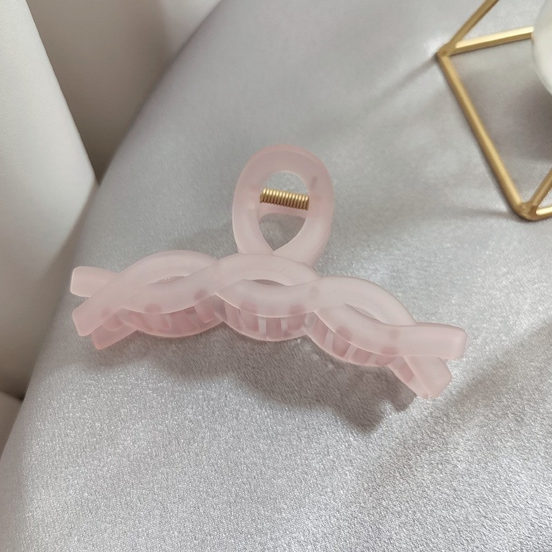 Spring simple and elegant matte hair clip, back of the head, women's shark clip, Hua Hin accessories -510 Item Picture