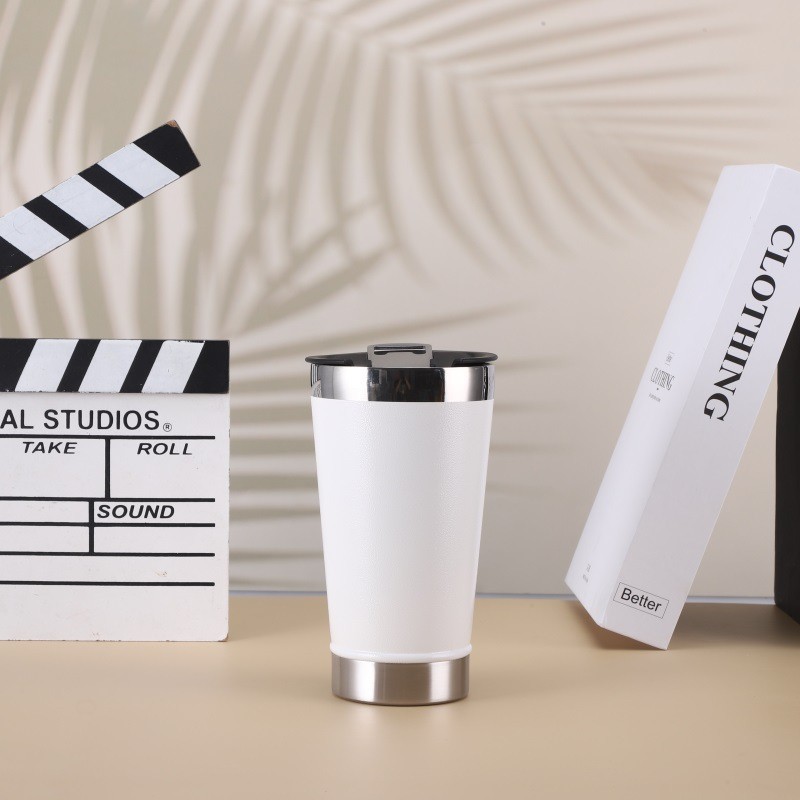 Insulated cups, beer mugs, cups with bottle openers, beer mugs, car cups, 304 stainless steel, Brazil Application Scenario