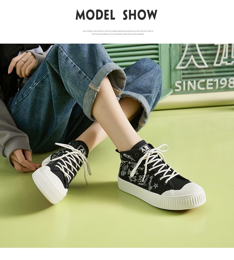 Humanistic Graffiti casual canvas shoes for women's Spring 2023 new high-top casual board shoes with fun text design trend Specification image