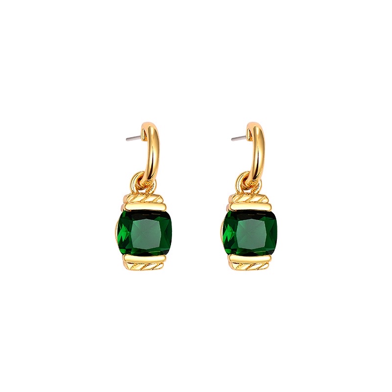 Bold and cool emerald zircon earrings, a stylish Korean Internet celebrity bestseller, with a unique design sense and distinctive spring and summer earrings Specification image