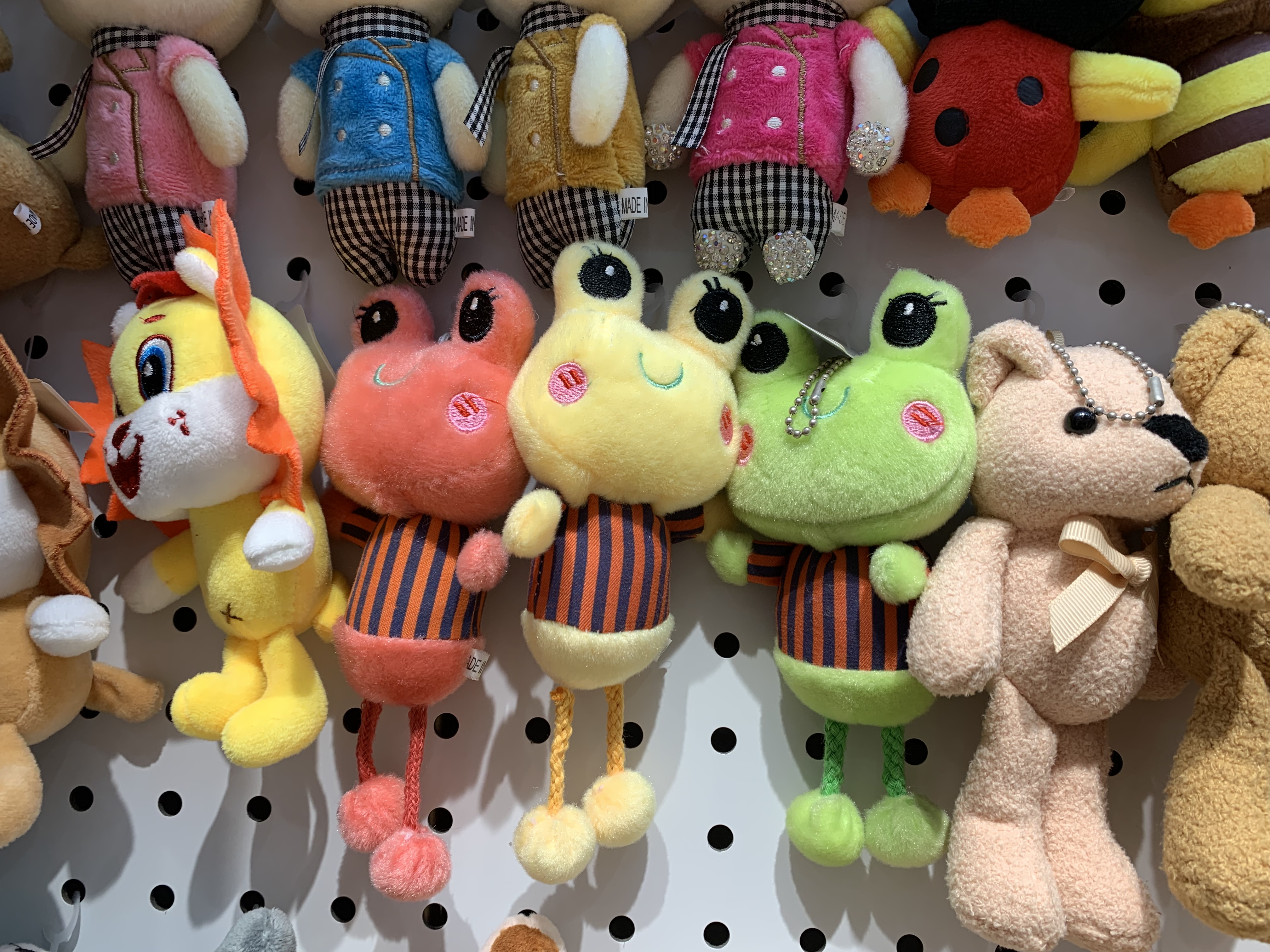 Rabbit pendant, fruit rabbit keychain, clown, strawberry bear, pumpkin, mini grabber, Douyin live streaming, Amazon cross-border Item Picture