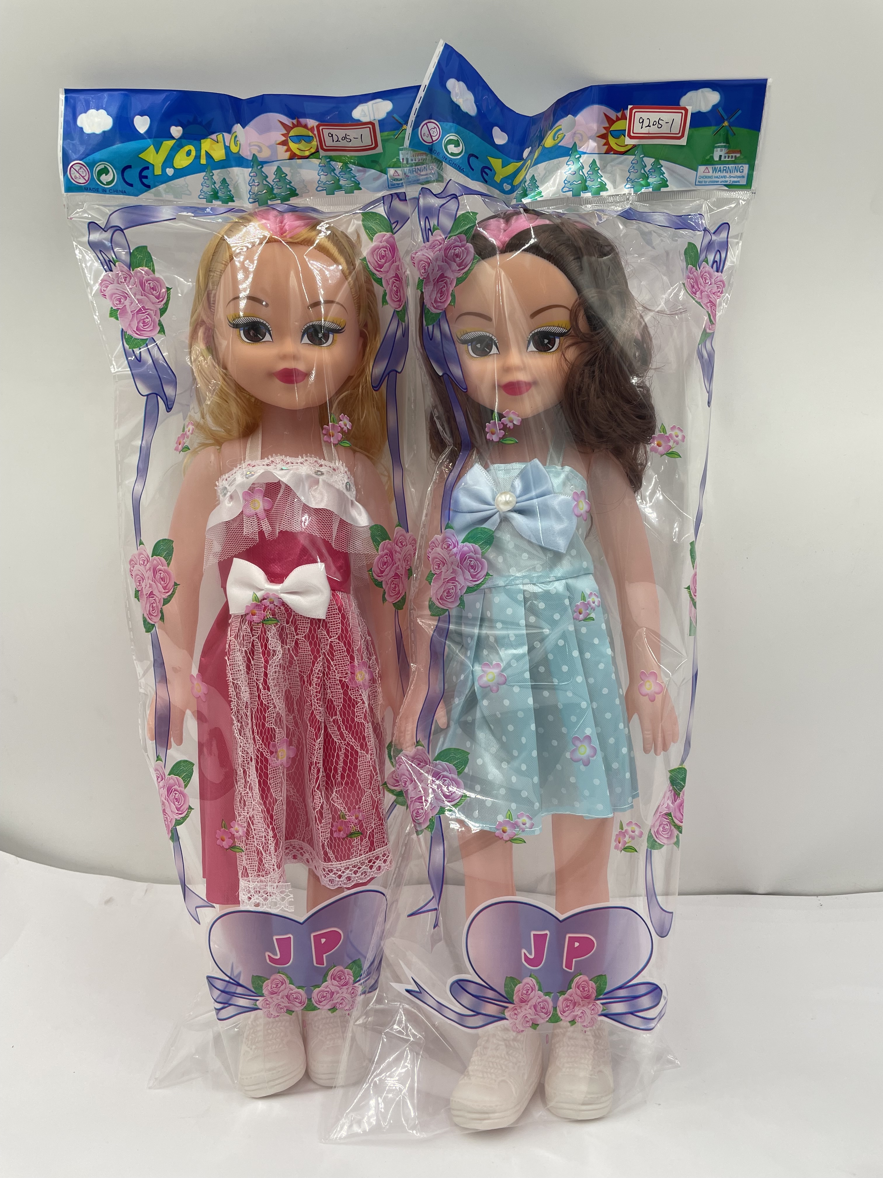Bagged dolls, mixed in four colors details Picture