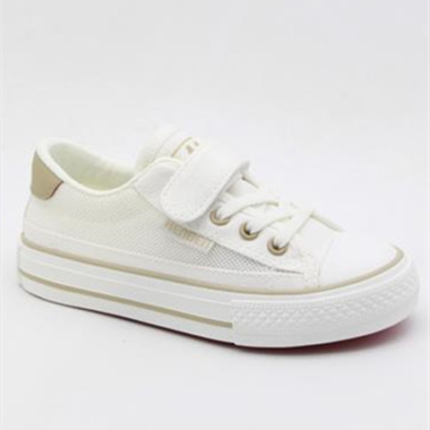 This summer, for children, we offer breathable net shoes, sneakers and white sneakers Item Picture