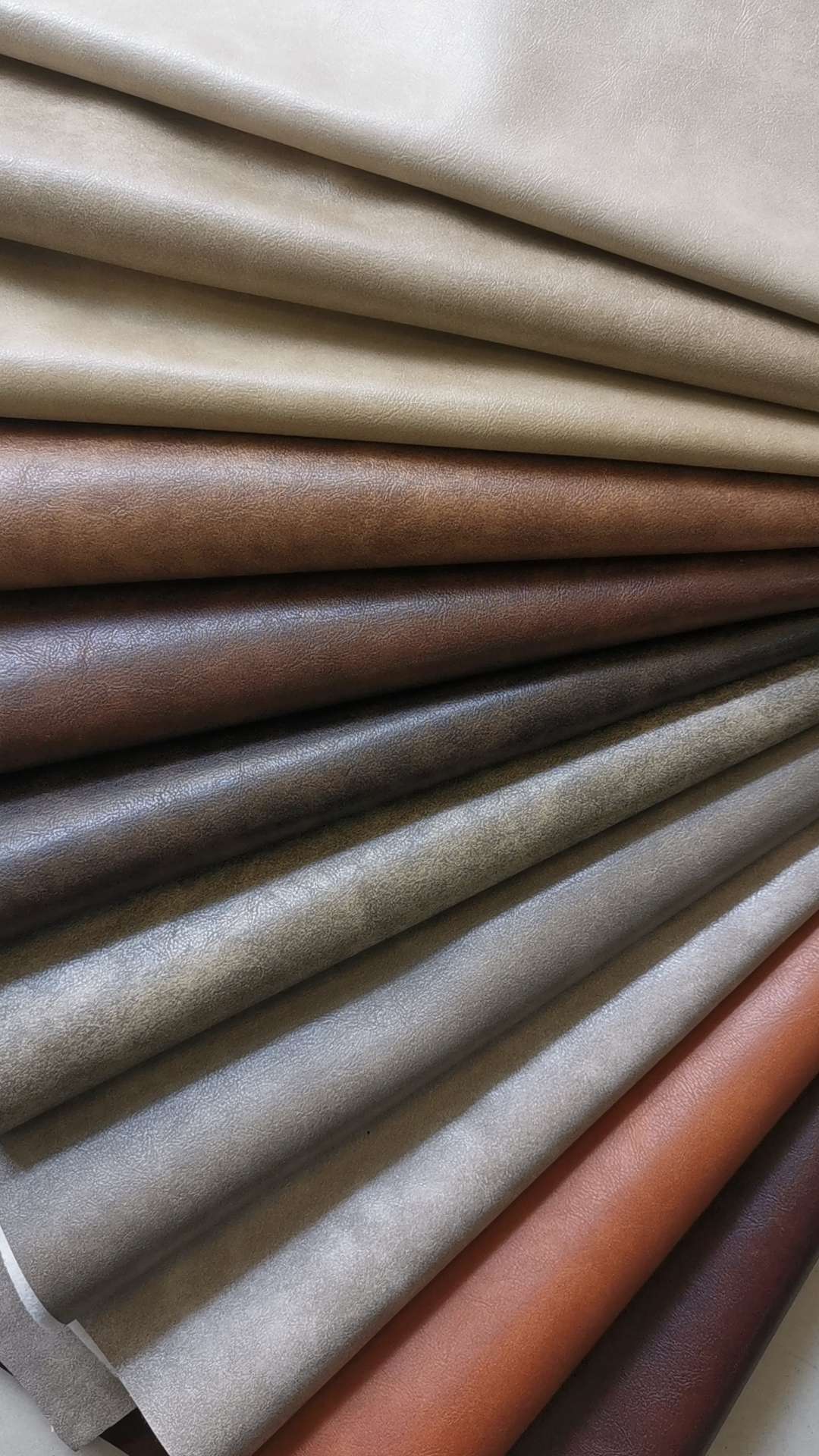 猫抓皮沙发革/汽车革/箱包手袋革细节图