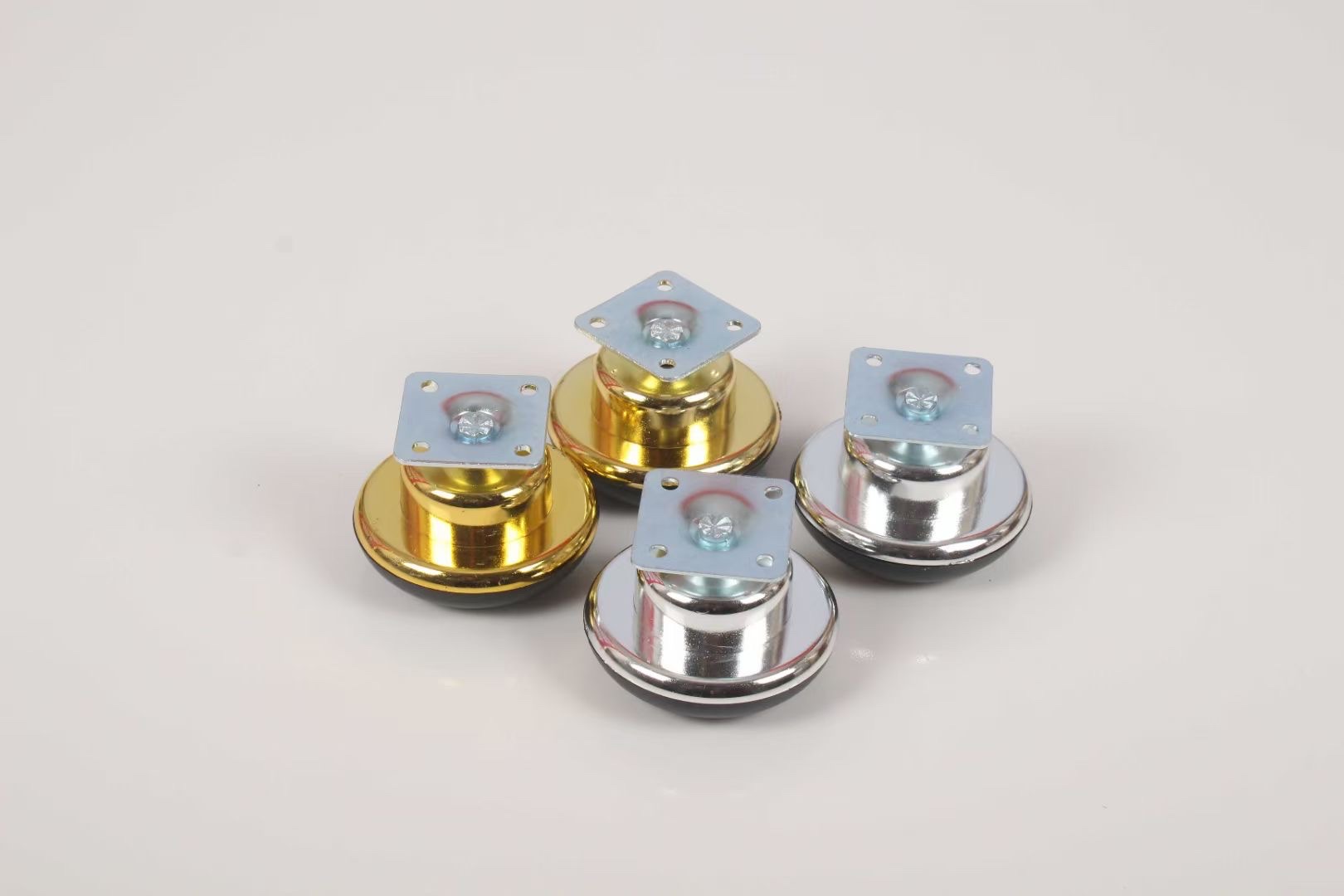 2.5-inch carpet wheels, sofa casters, plastic wheels, furniture flat-bottom swivel wheels details Picture