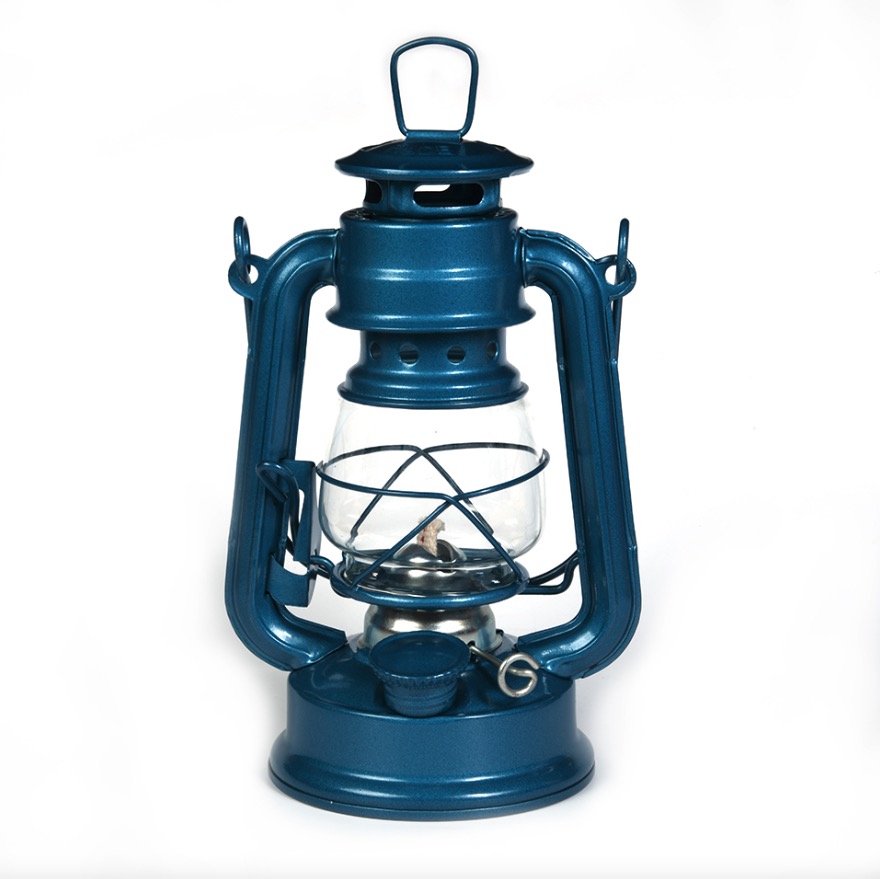 24cm outdoor camping, barbecue and fishing tent lamp/mast lamp/horse lamp/kerosene lamp, traditional retro and old-fashioned kerosene lamp Application Scenario
