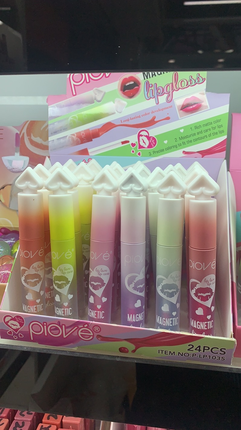 P-LP1035 Lip gloss