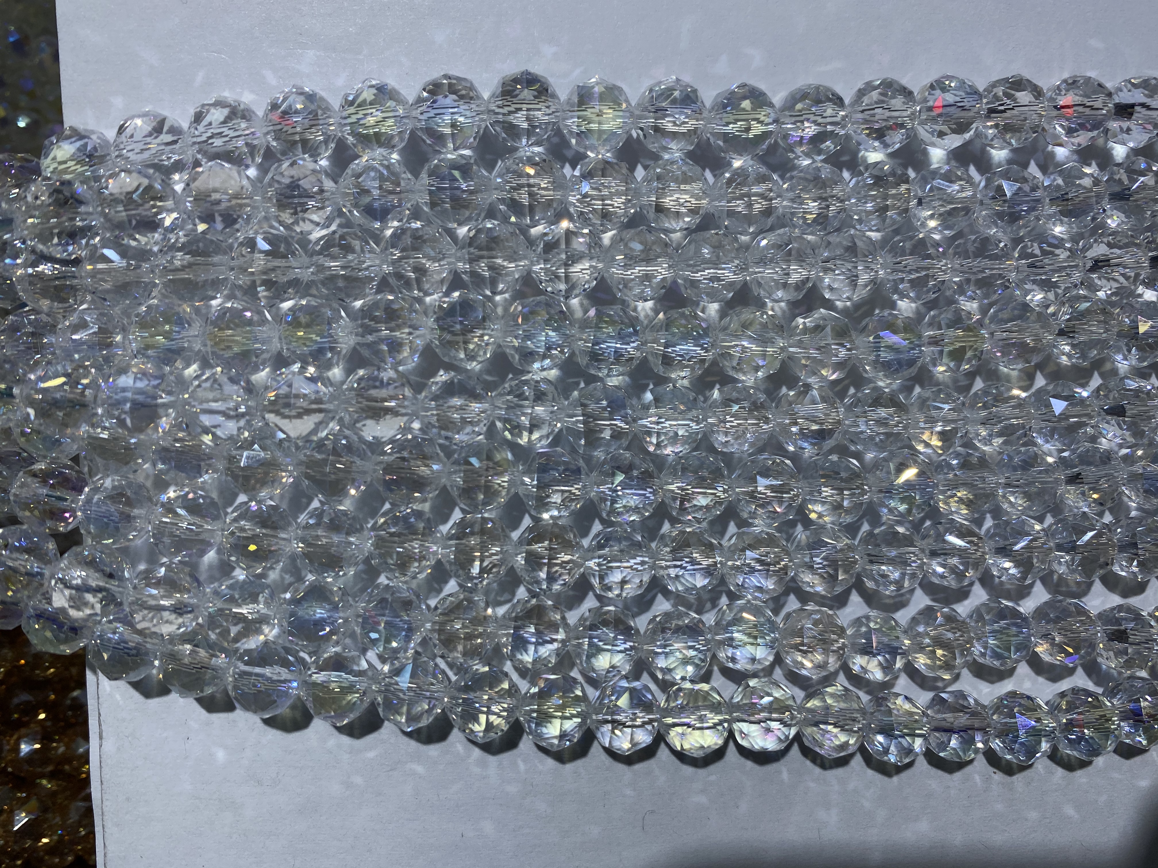 水晶吊头烫钻贴树脂皇冠设计 别针圆盘搭配 橡胶标滴塑工艺 独特饰品新款推荐细节图