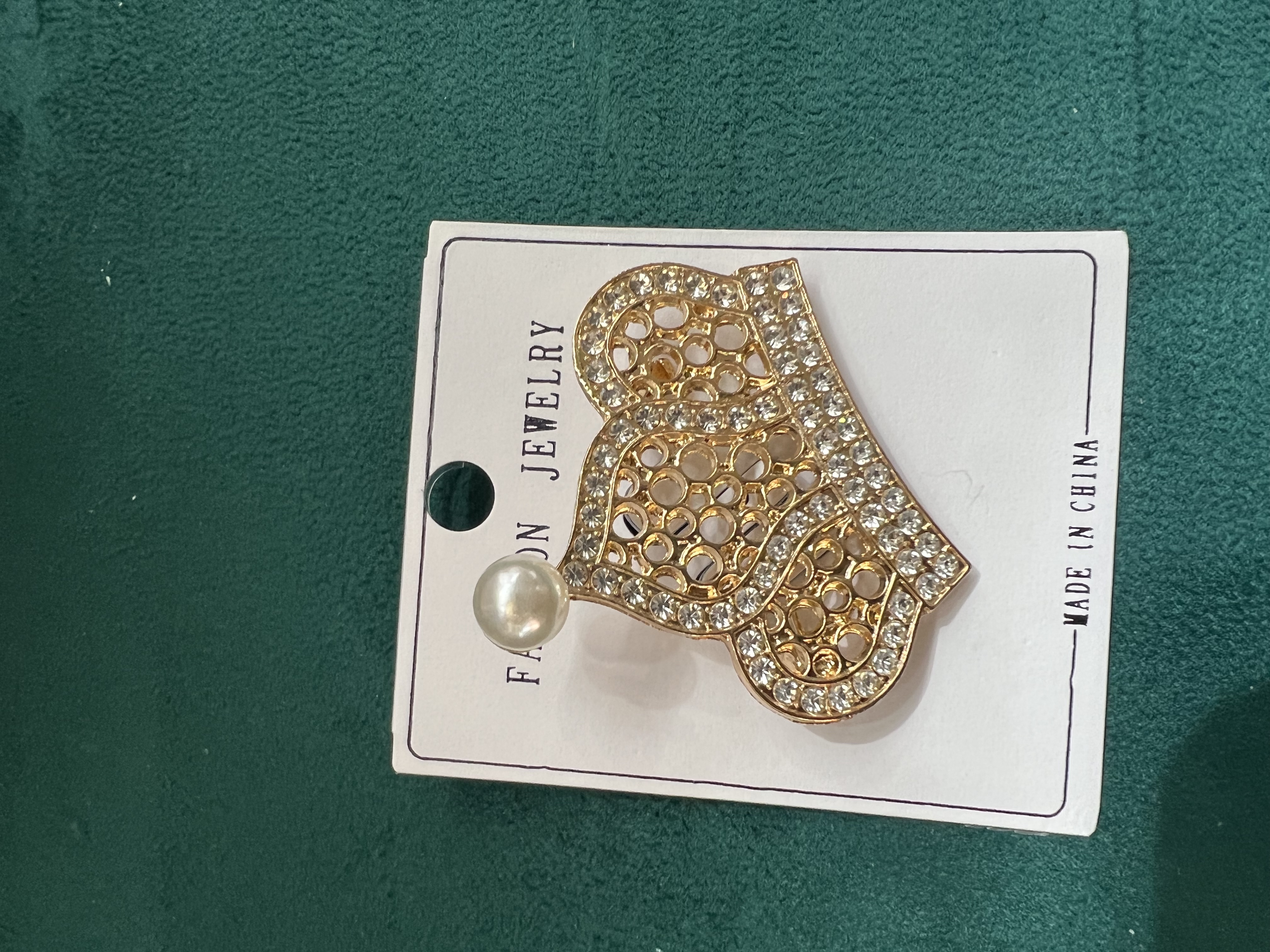 新款皇冠胸针