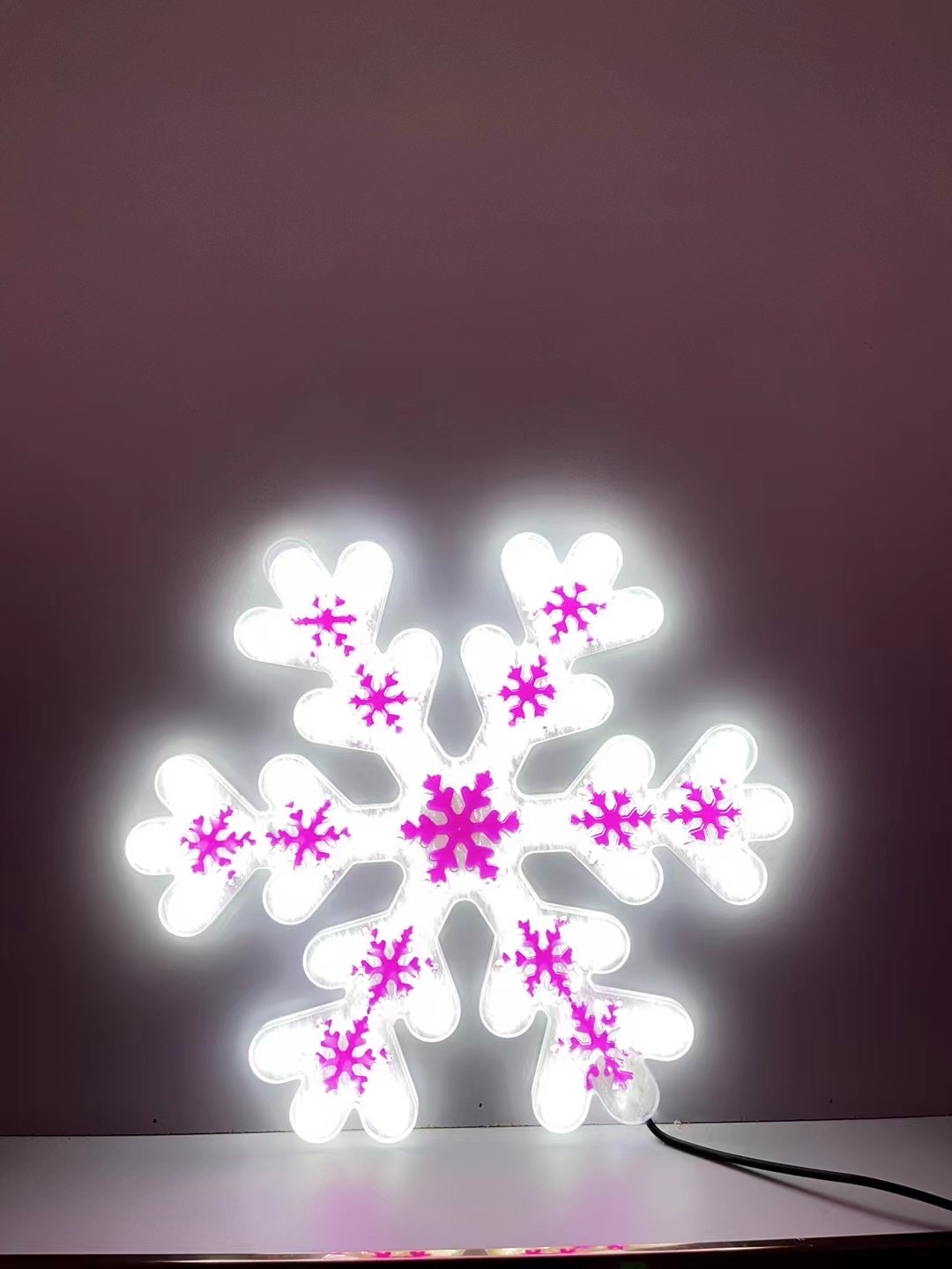 雪花挂件装饰灯产品图