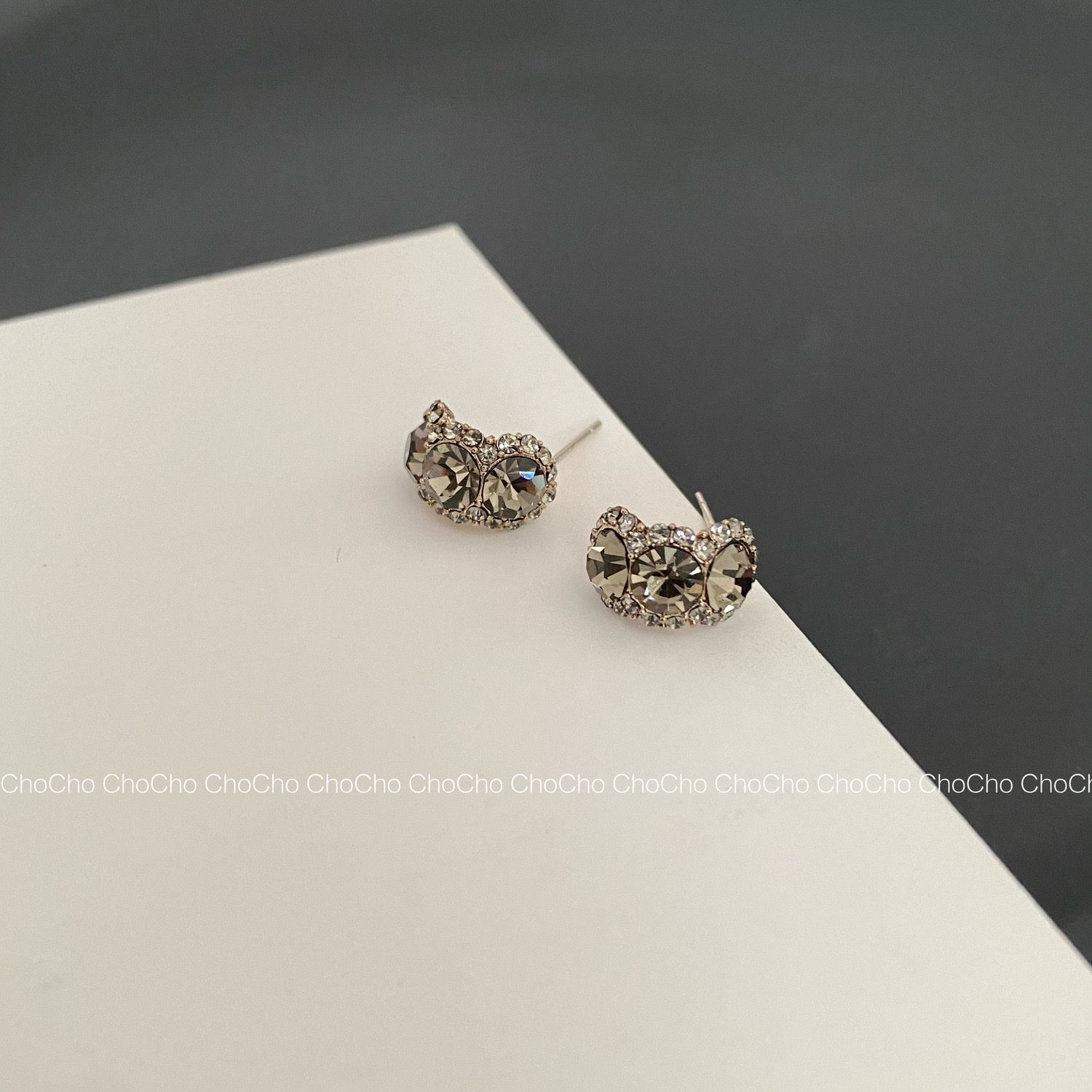 925 Silver ear rings for women, fashionable and elegant, anti-allergy ear buckles, new Korean version earrings 401 details Picture
