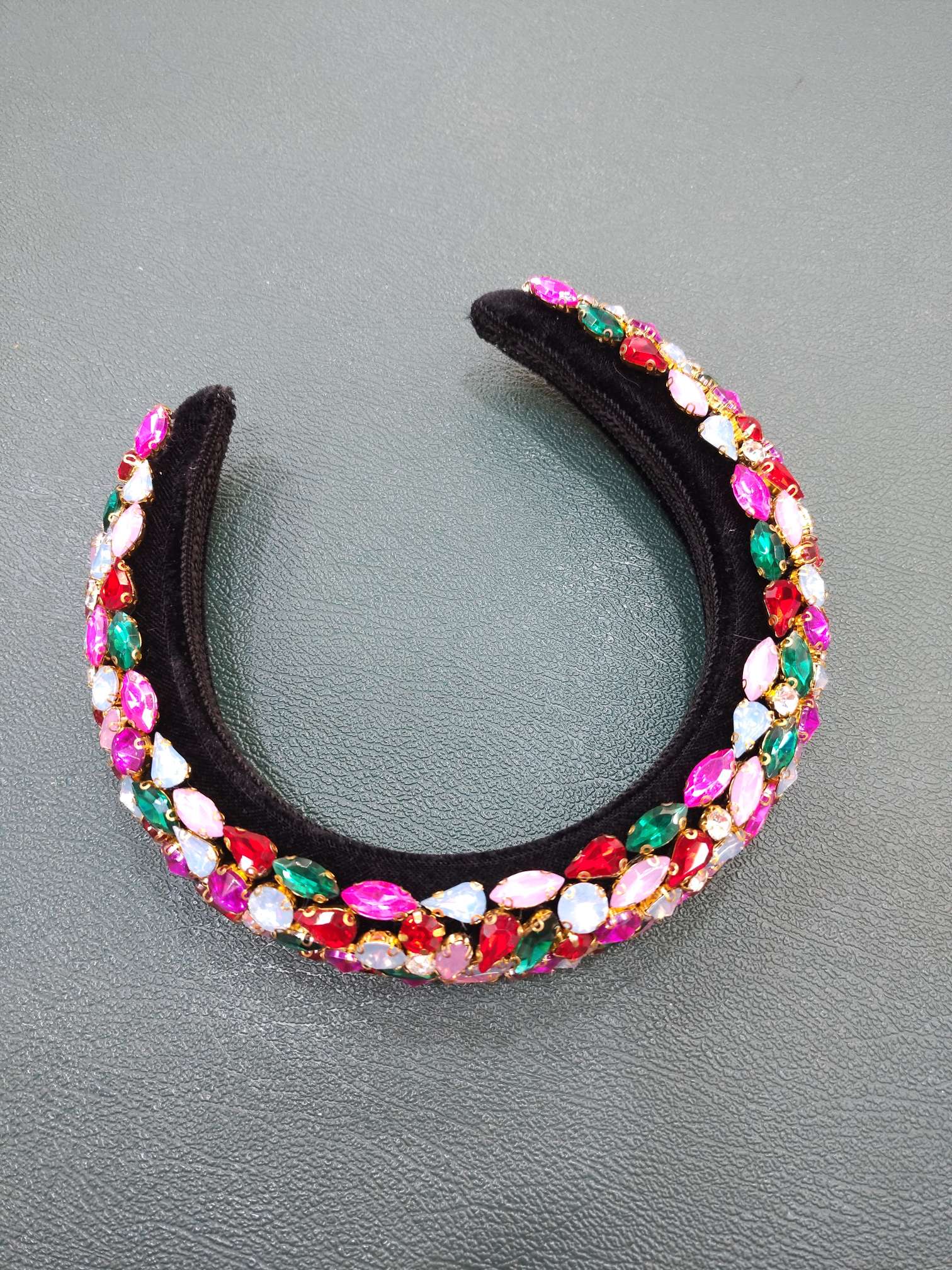 新款发箍彩色水钻头扣加宽加厚海绵发卡重工头箍高档手工首饰工厂卖家批发零售饰品详情图5