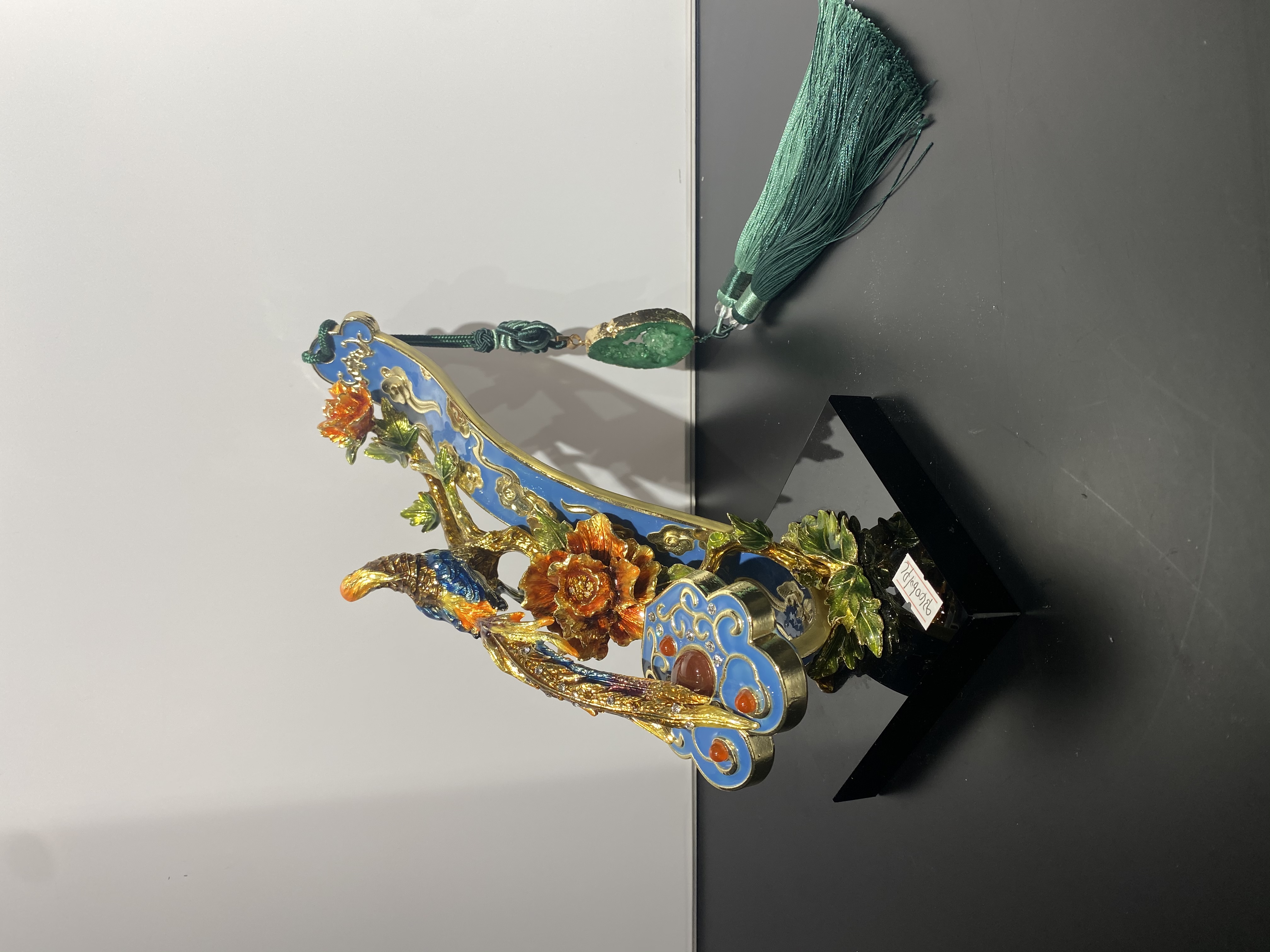 Crystal base enamel color Ruyi bird handicraft display piece