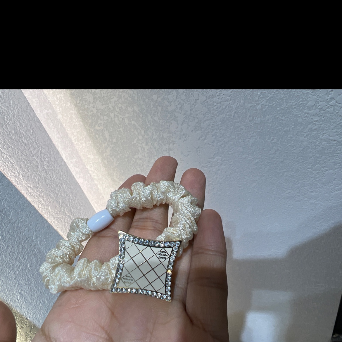 时尚 钻饰皮筋