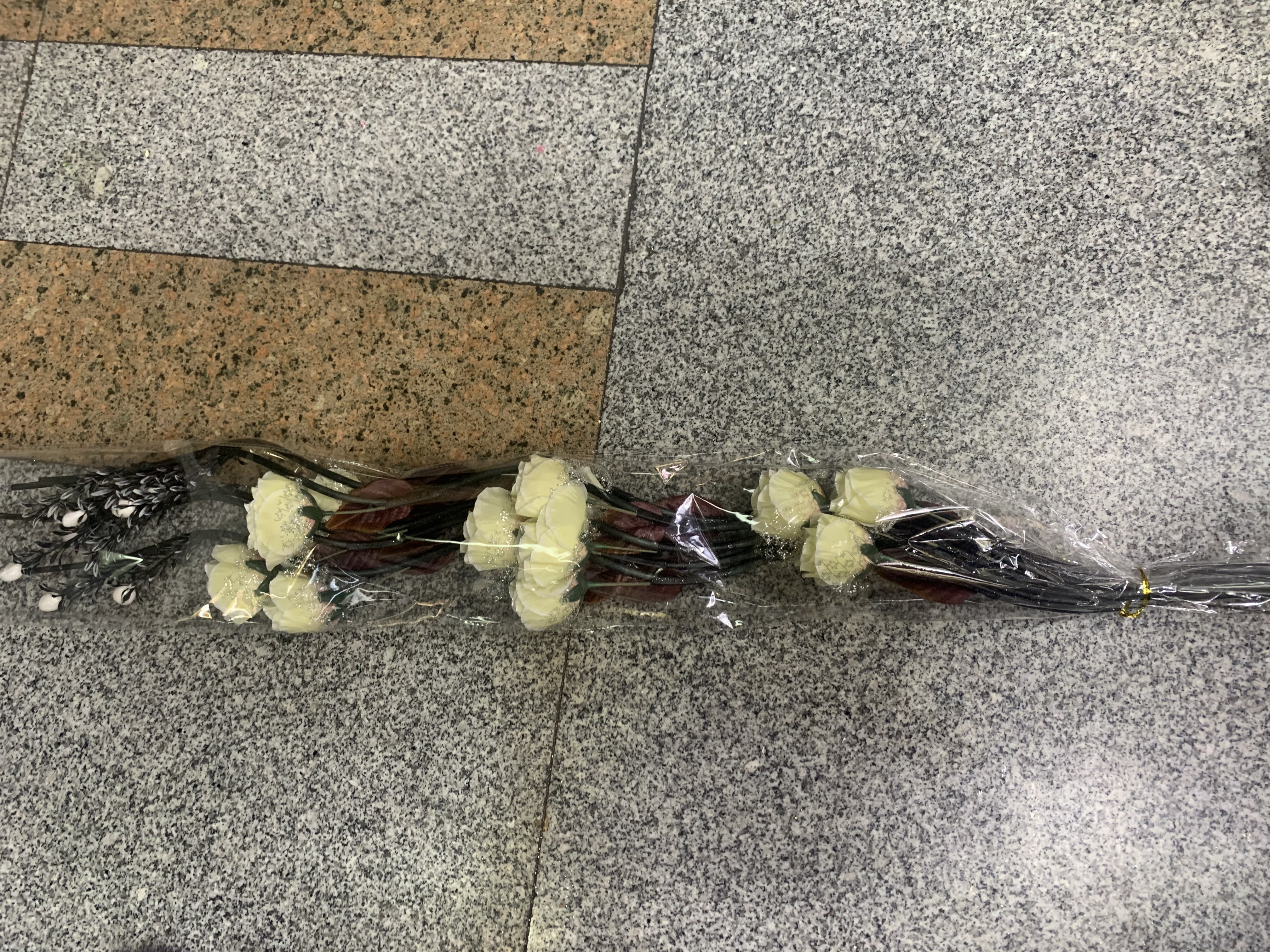 5支一包鸡蛋玫