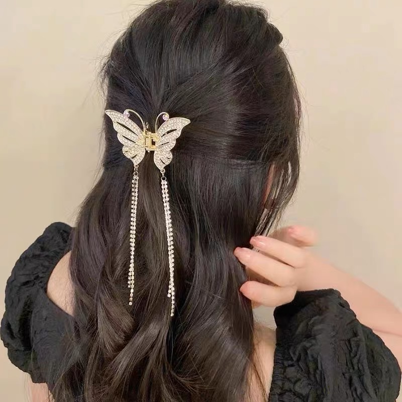 Butterfly pearl tassel creative hair claw accessory for the back of the head Specification image