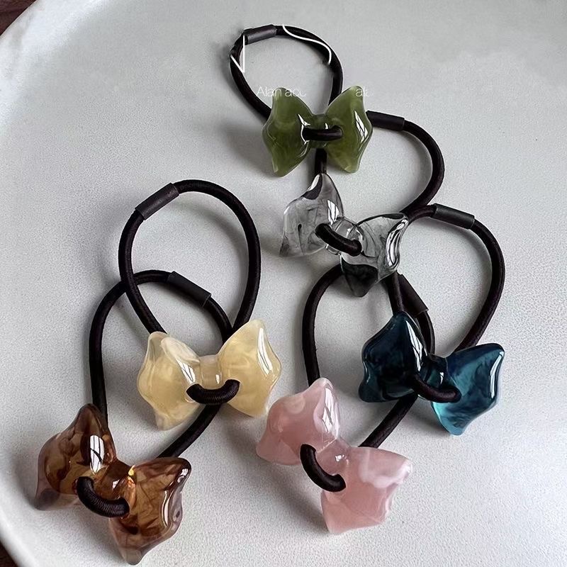 Korean bow tie, 5-petal flower-textured leather band, hair tie