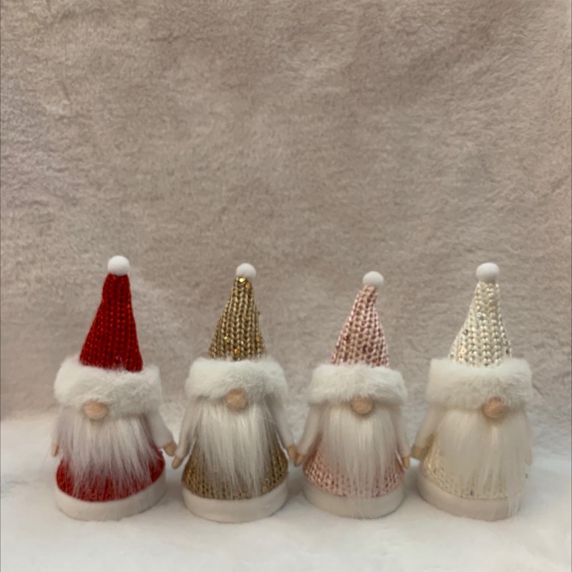 圣诞装饰用品，无脸娃娃 ，精美地精摆件