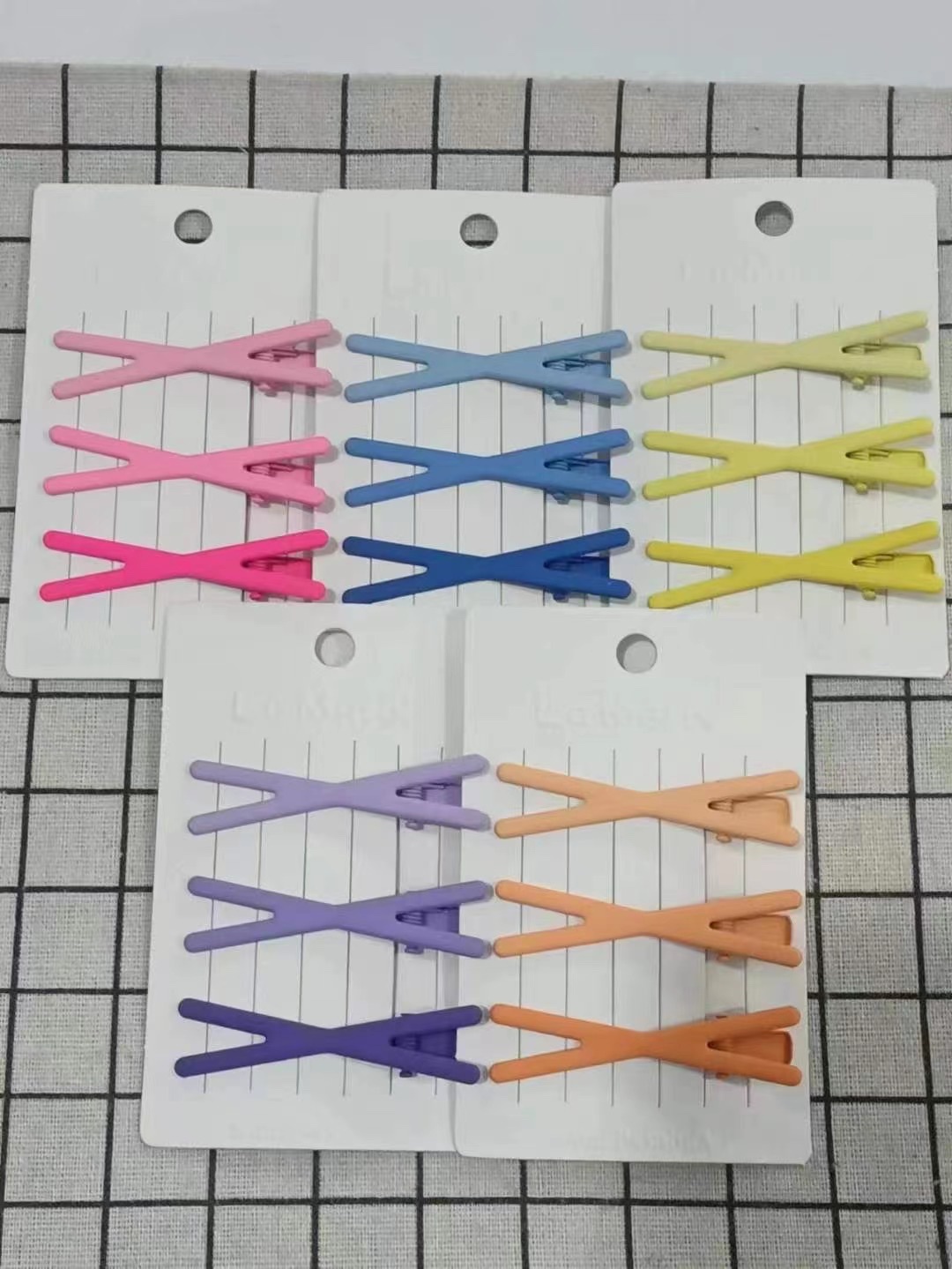 Three color clamps 1022