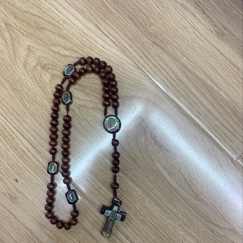 十字架项链产品图