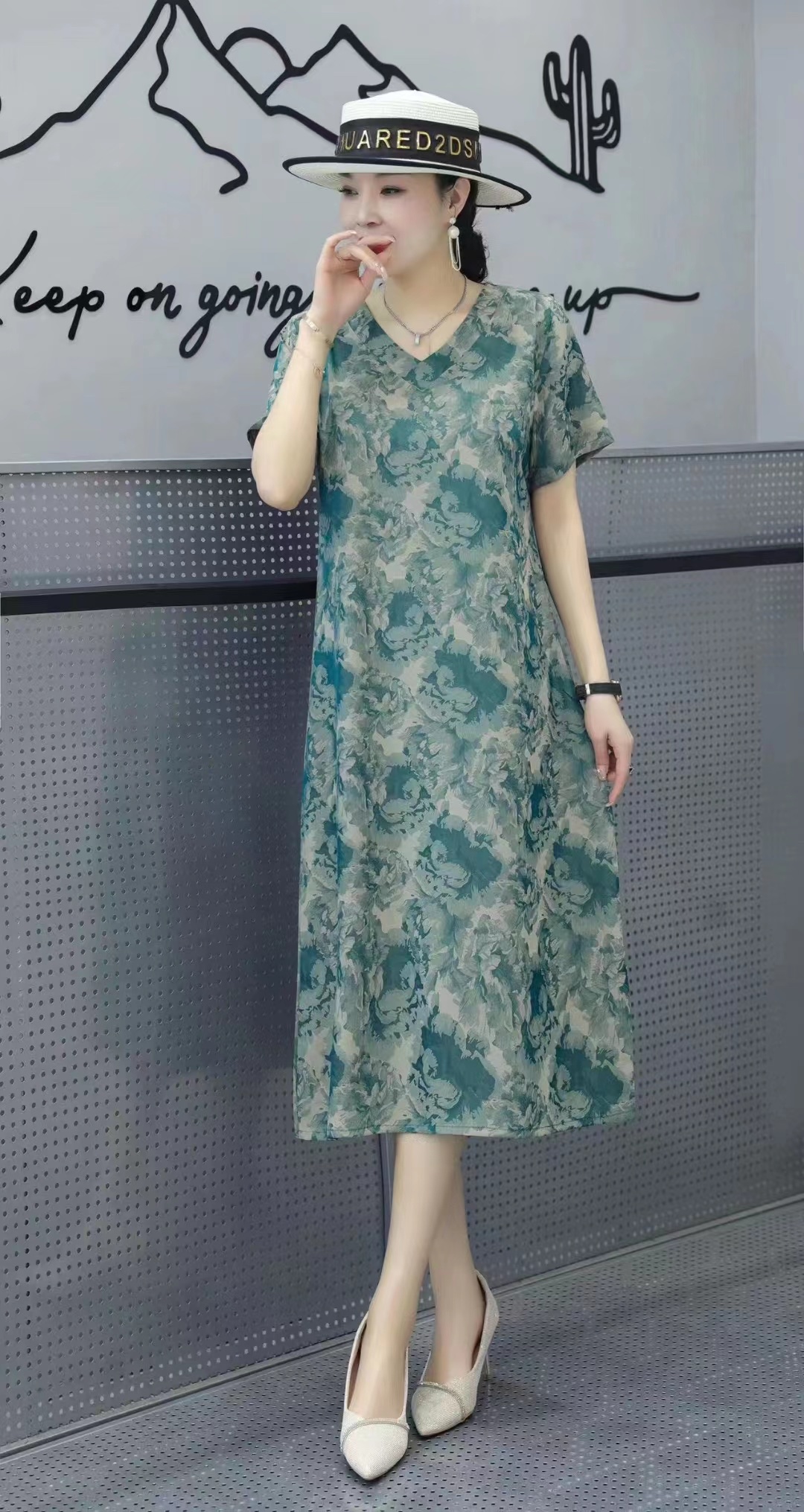 Summer women's dress faux silk dress for middle-aged and elderly people