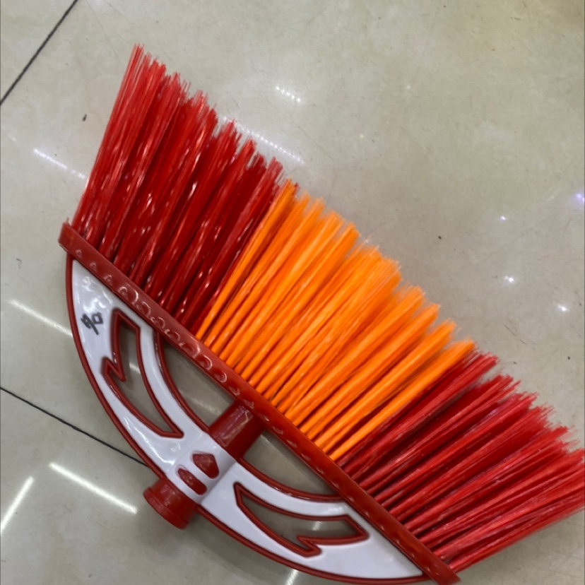 扫把/竹子扫把/扫把簸箕套装/塑料餐椅/塑料扫把产品图
