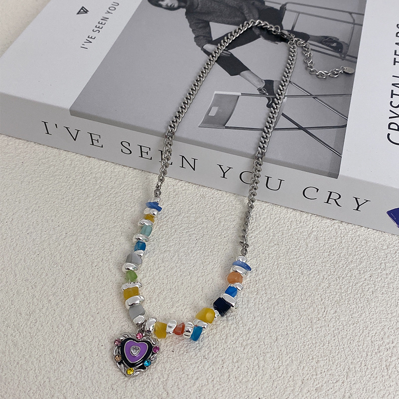Sweet and cool style colorful heart-shaped stone stone spliced necklace, a niche design for women's collarbone chain Specification image