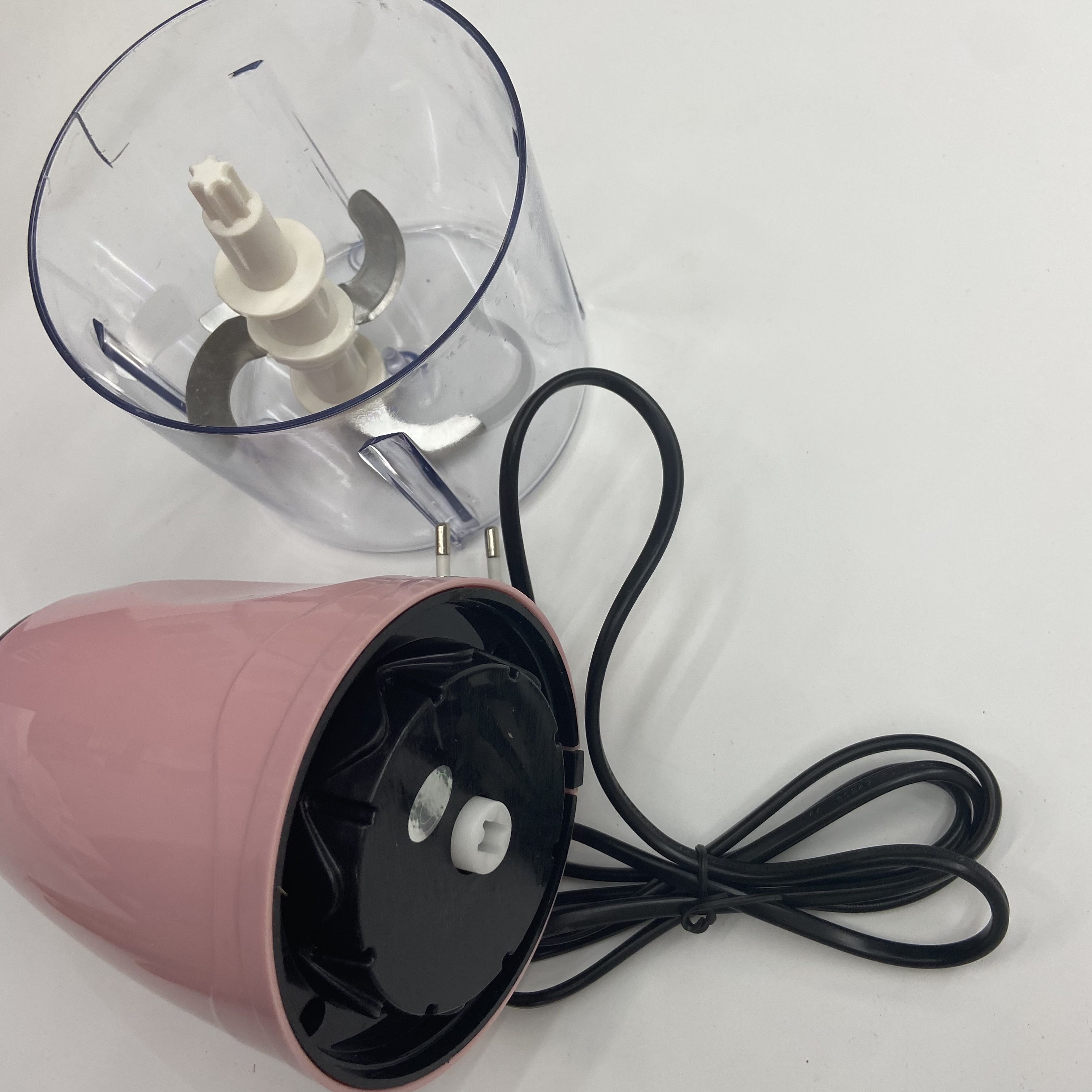 Household electric multi-functional meat grinder for mincing ginger and garlic Application Scenario