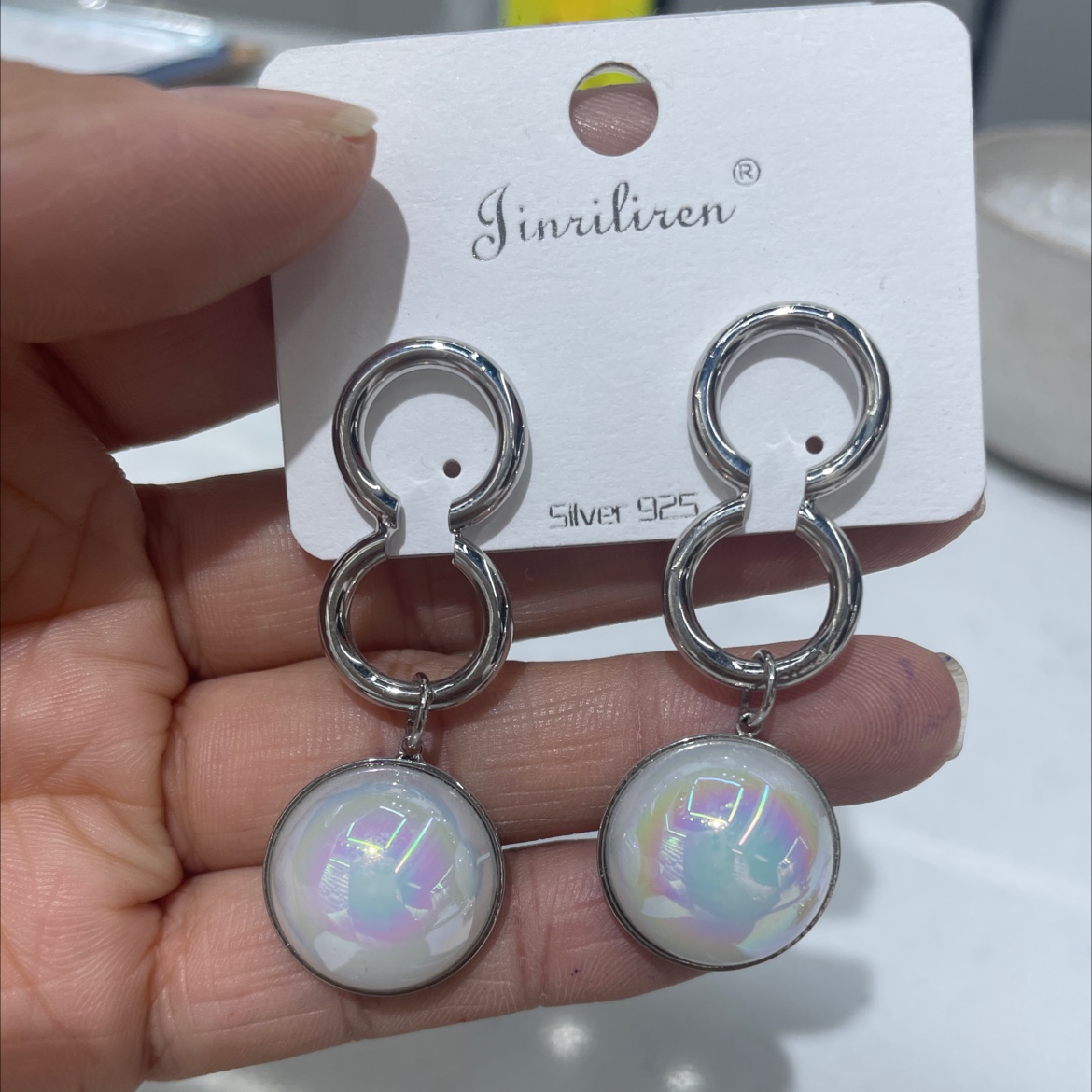 Today's Beauty Korean-style earrings feature fashionable and individual pearl inlays with geometric patterns details Picture