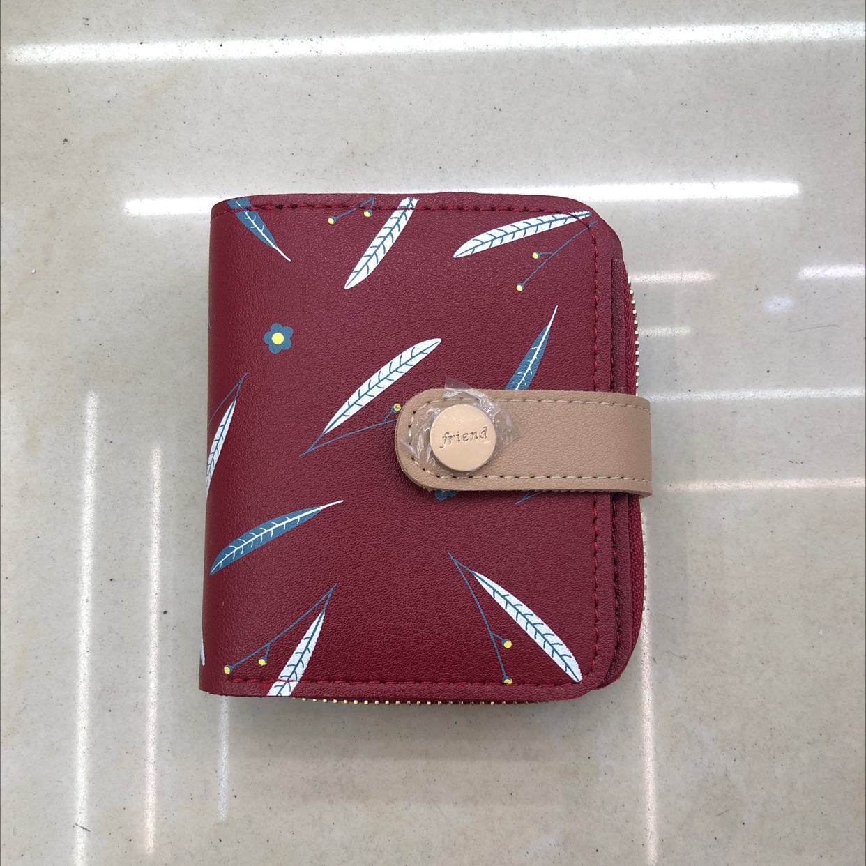 Xiaohua's short wallet at 20% off details Picture