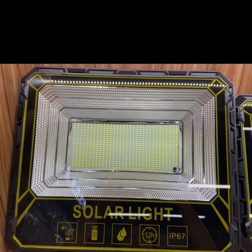 500w带太阳能灯