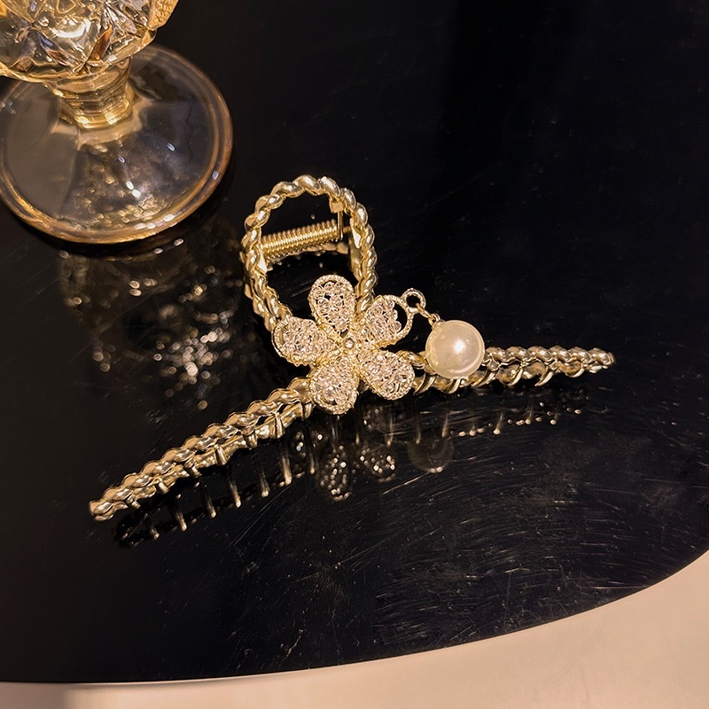 Pearl tassel flower metal clip, women's back head coil hair clip, large shark clip, elegant hair clip, head accessory, national trend series details Picture