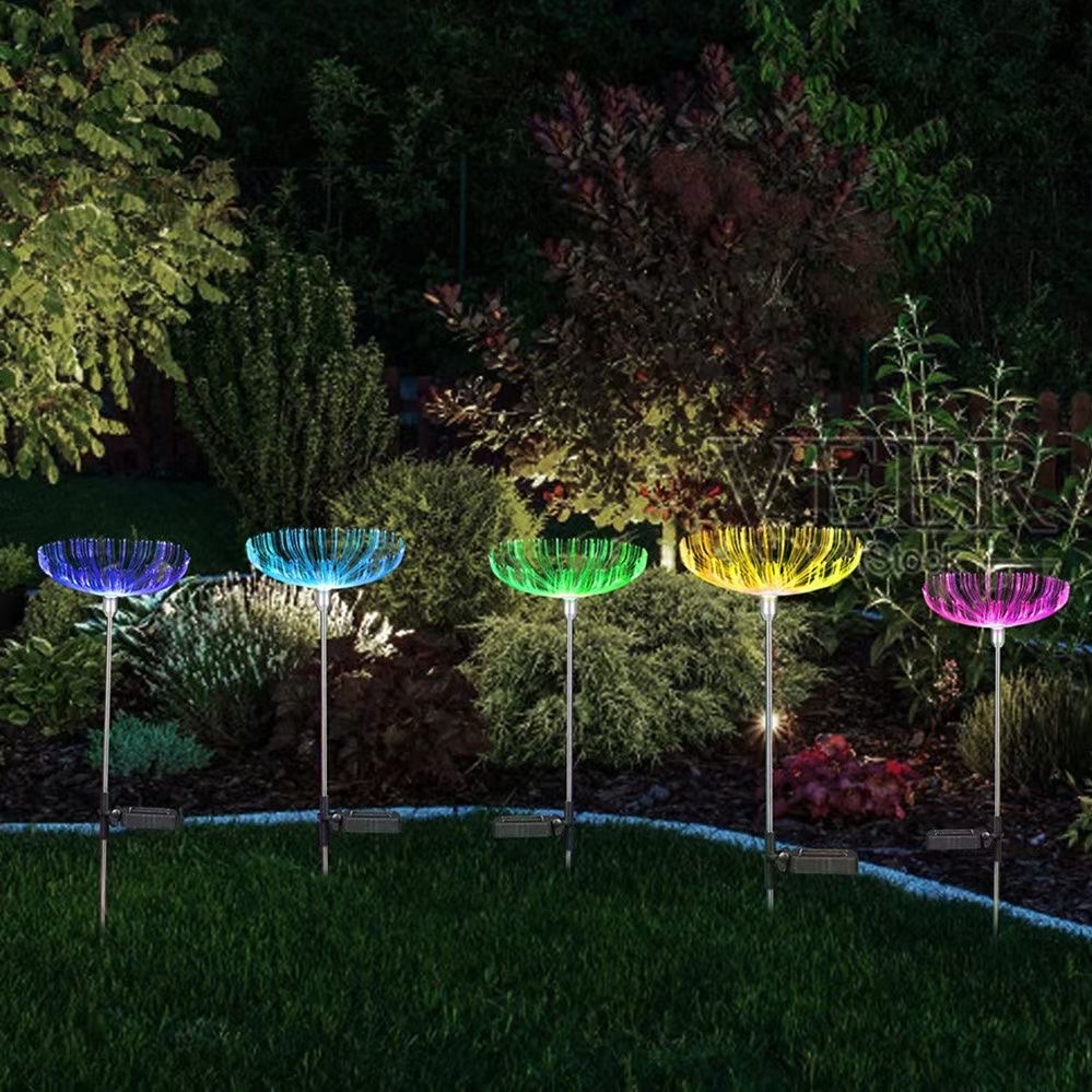 Solar-powered jellyfish ground plug lamp Application Scenario