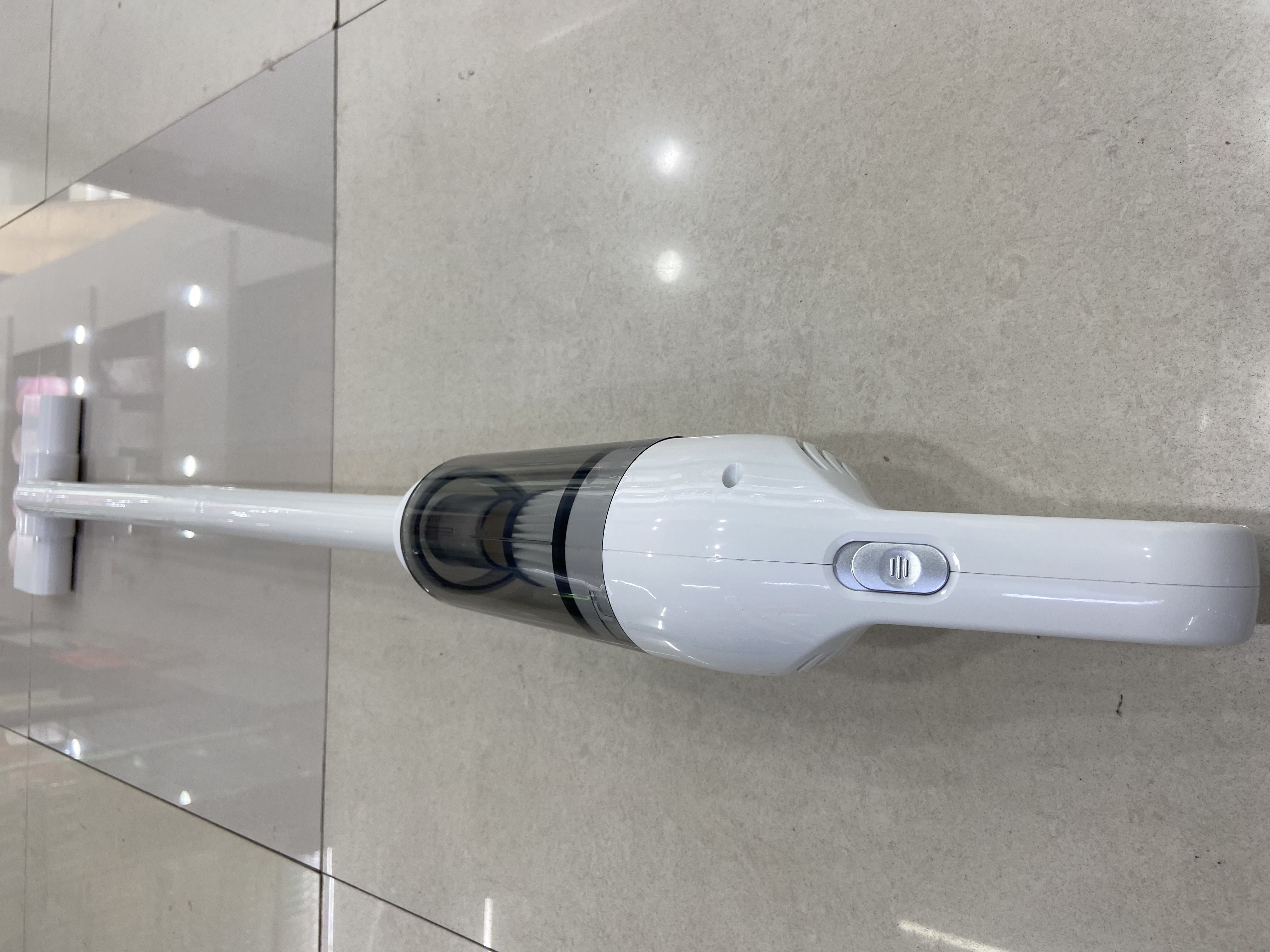 吸尘器产品图