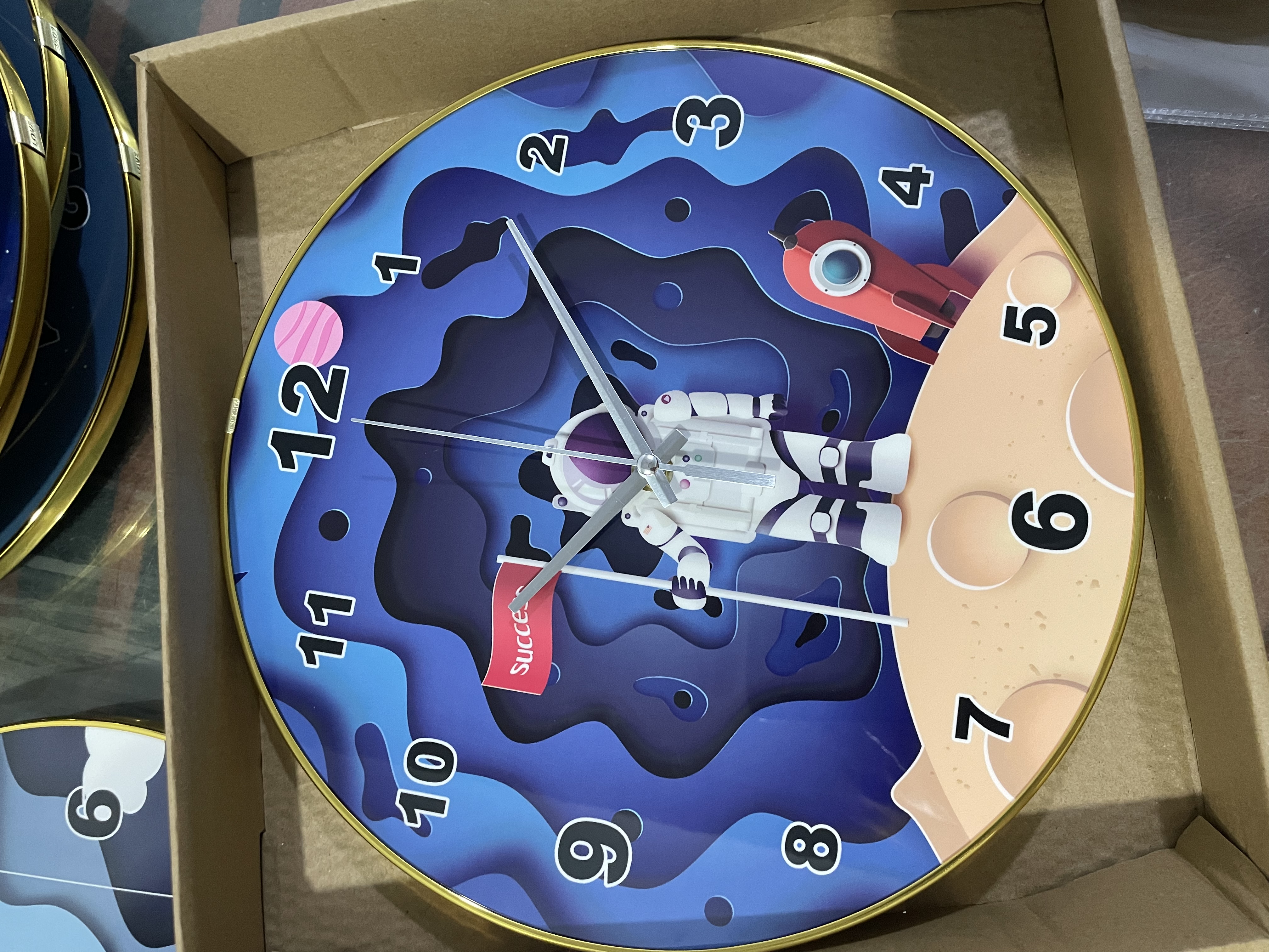 新款多功能晶瓷画挂钟客厅钟表家用带日历静音餐厅石英钟工厂直批