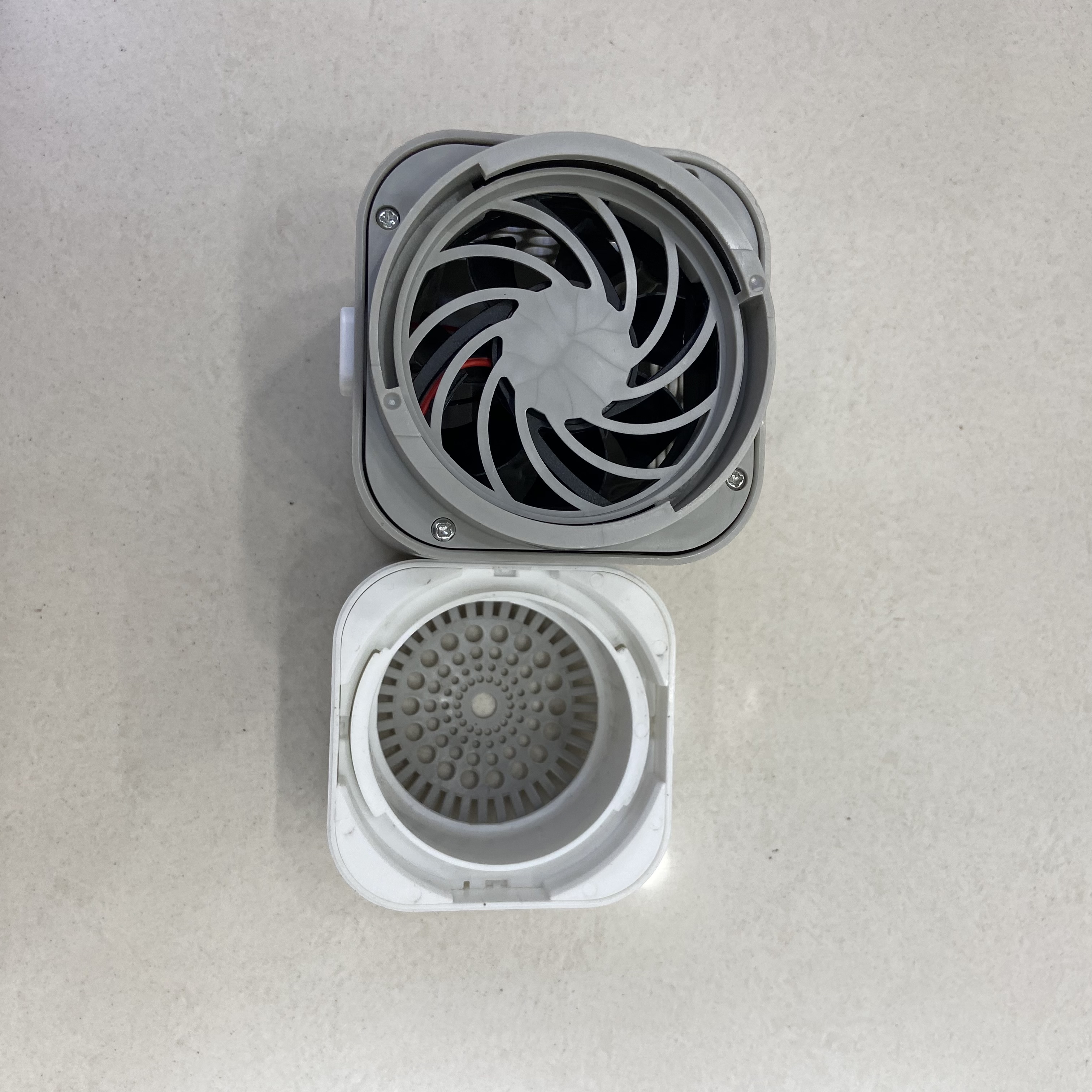 香薰驱蚊灯细节图