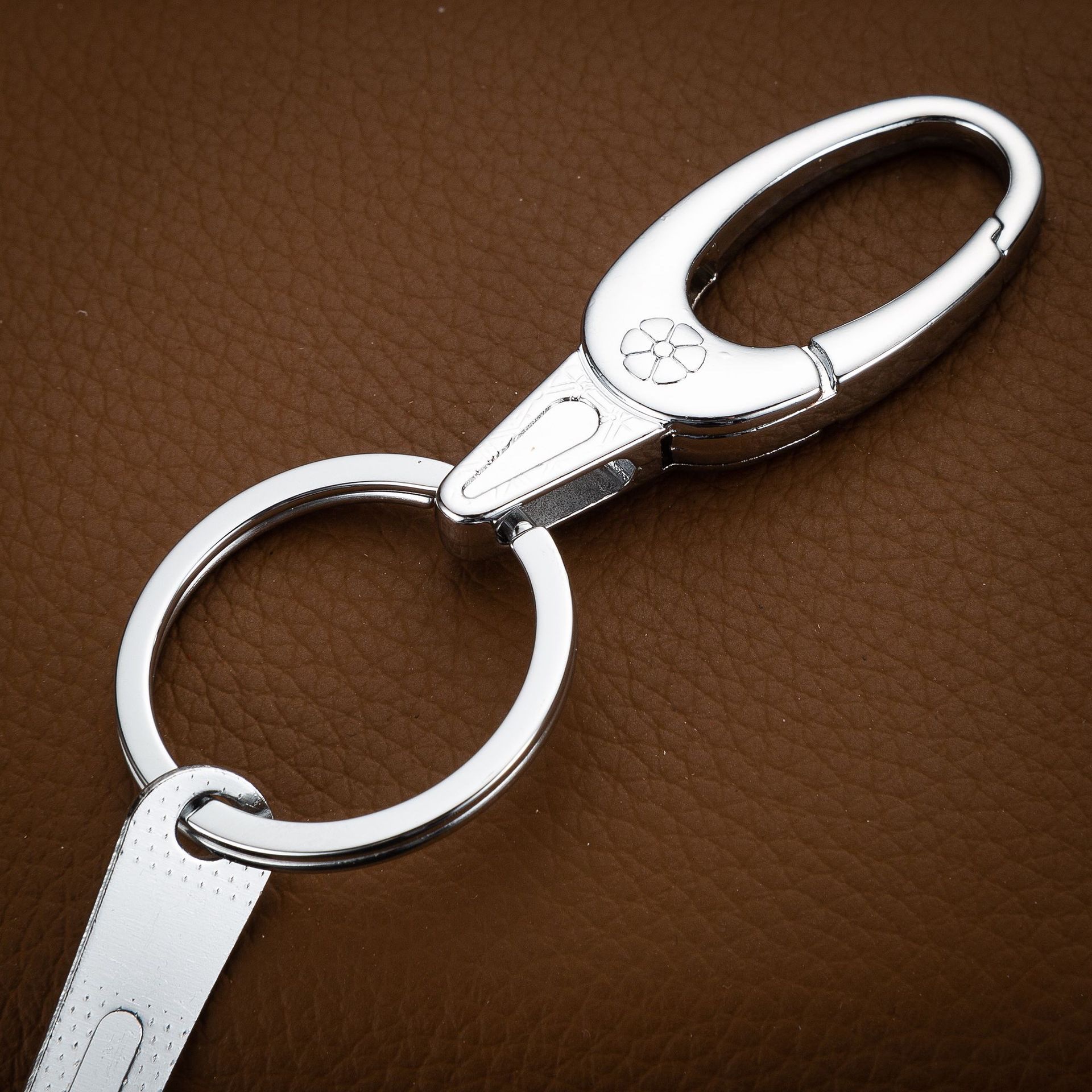 精美钥匙挂扣/淳美钥匙扣/淳美挖耳勺产品图