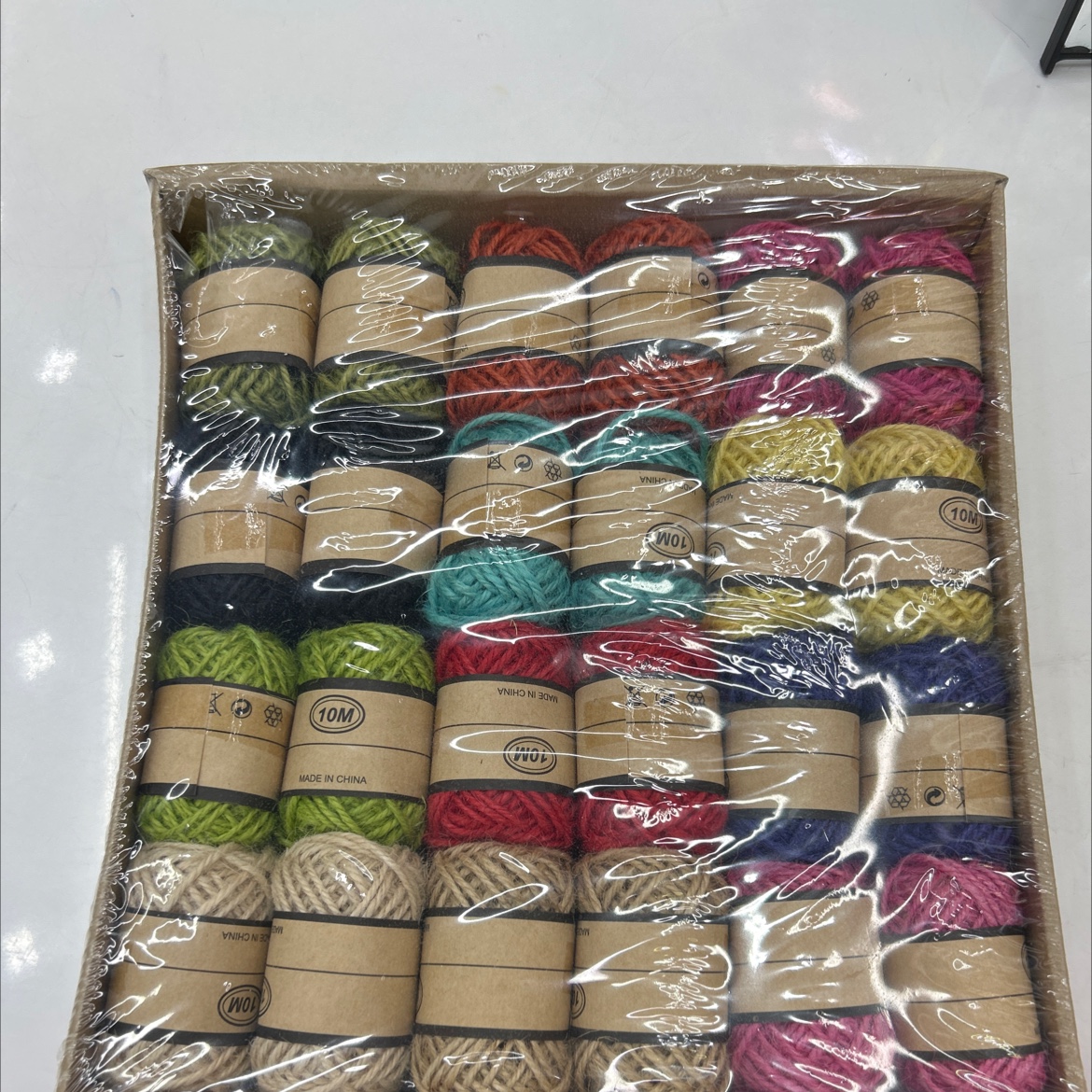 10 meters of colorful crossed hemp rope