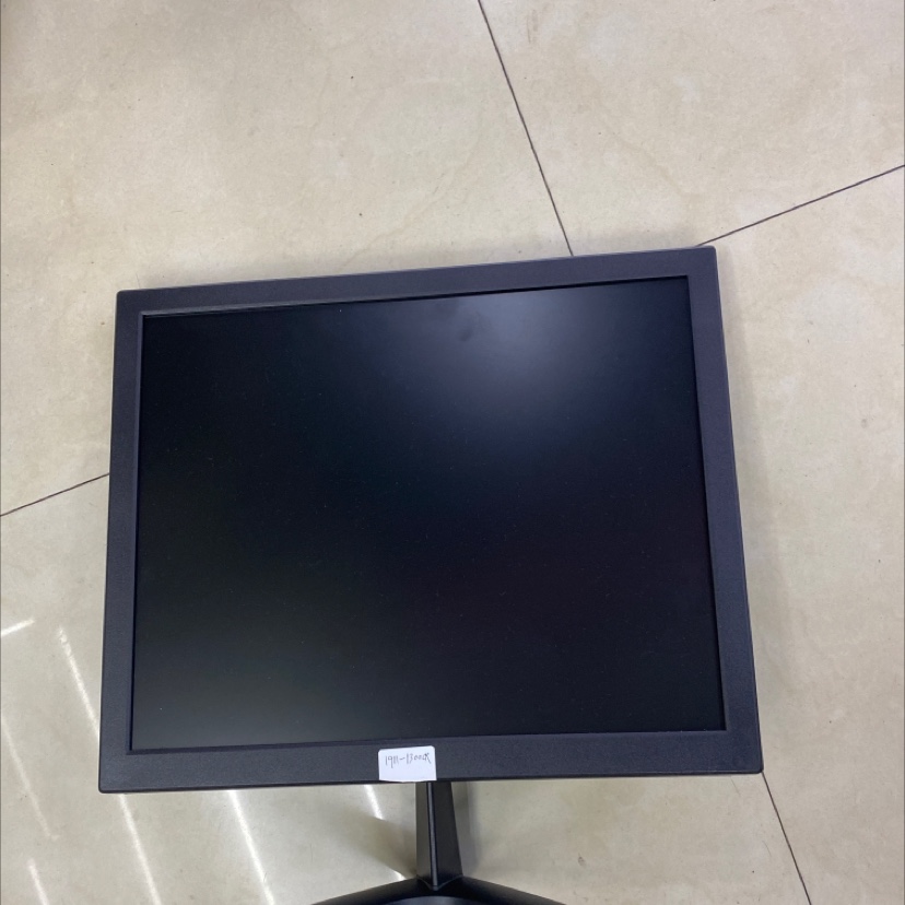 19寸电脑显示器