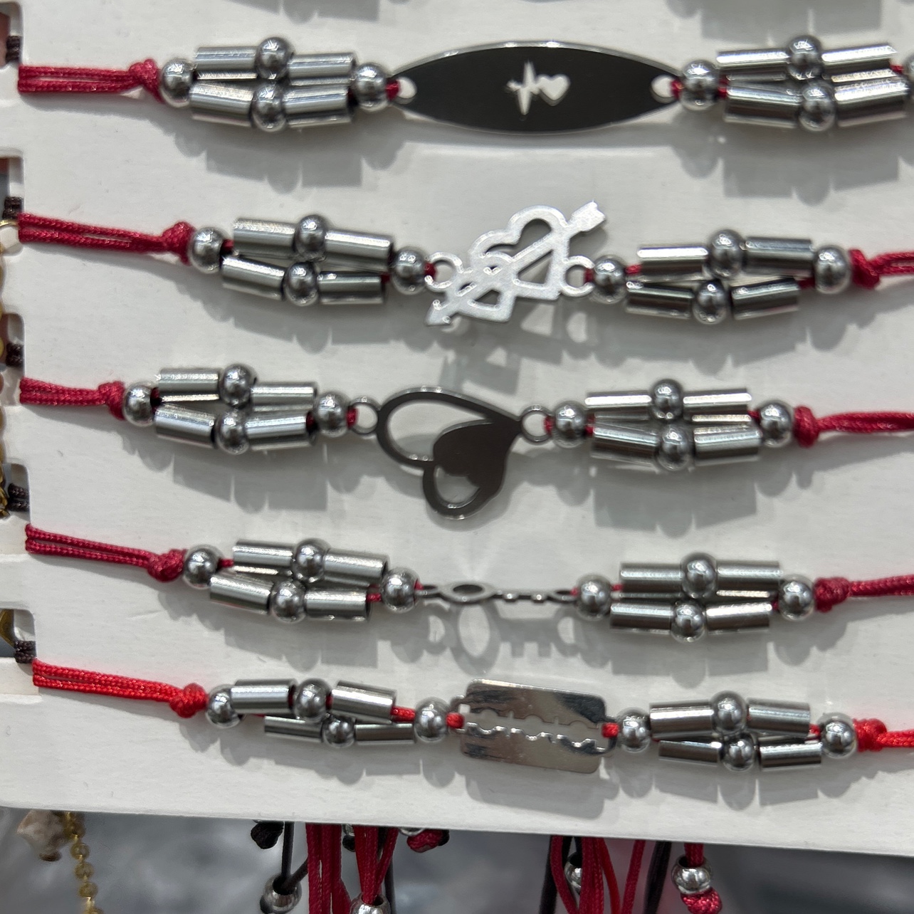 Woven Bracelet Blade full figure