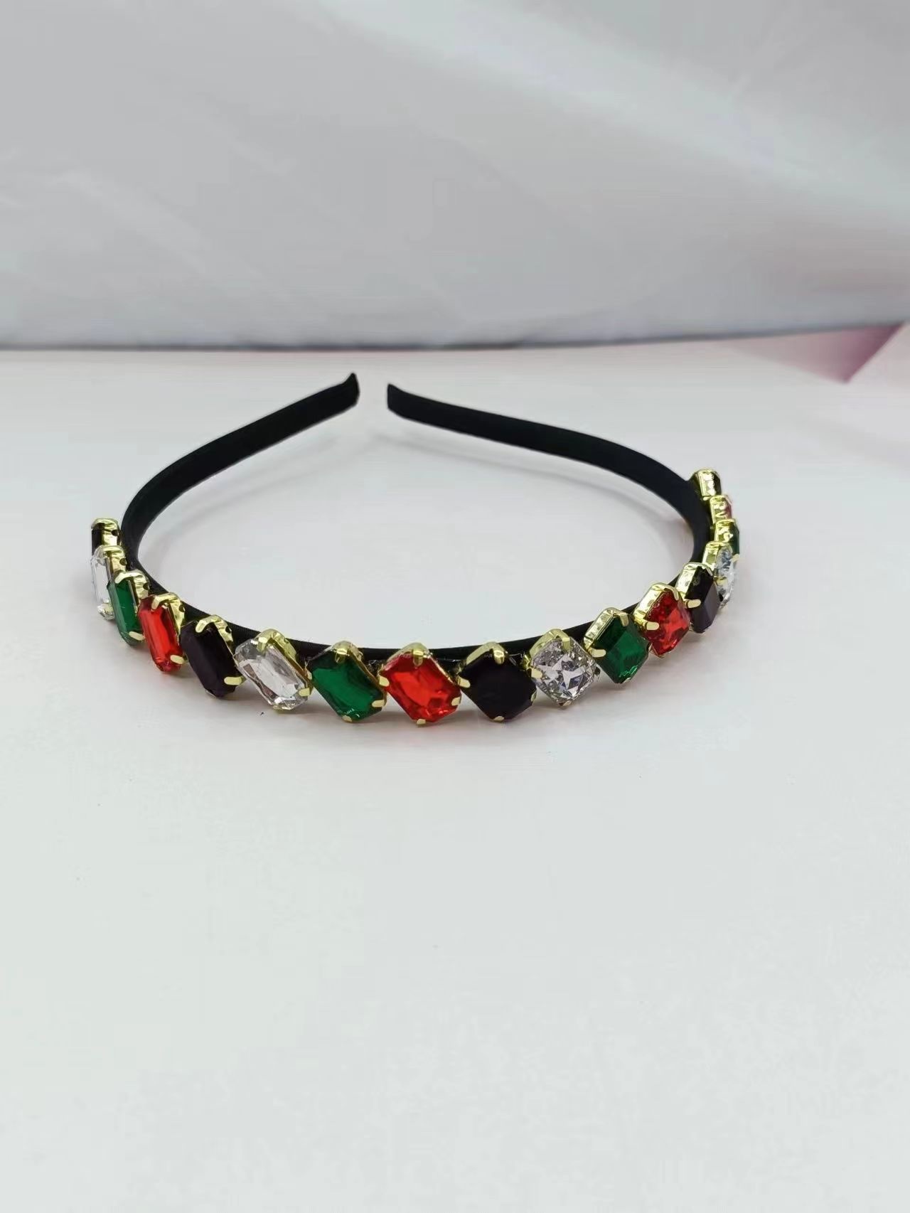 Korean-style full diamond headband for women, a fashionable and simple, super shiny and versatile hair accessory, a trendy new handcrafted headband