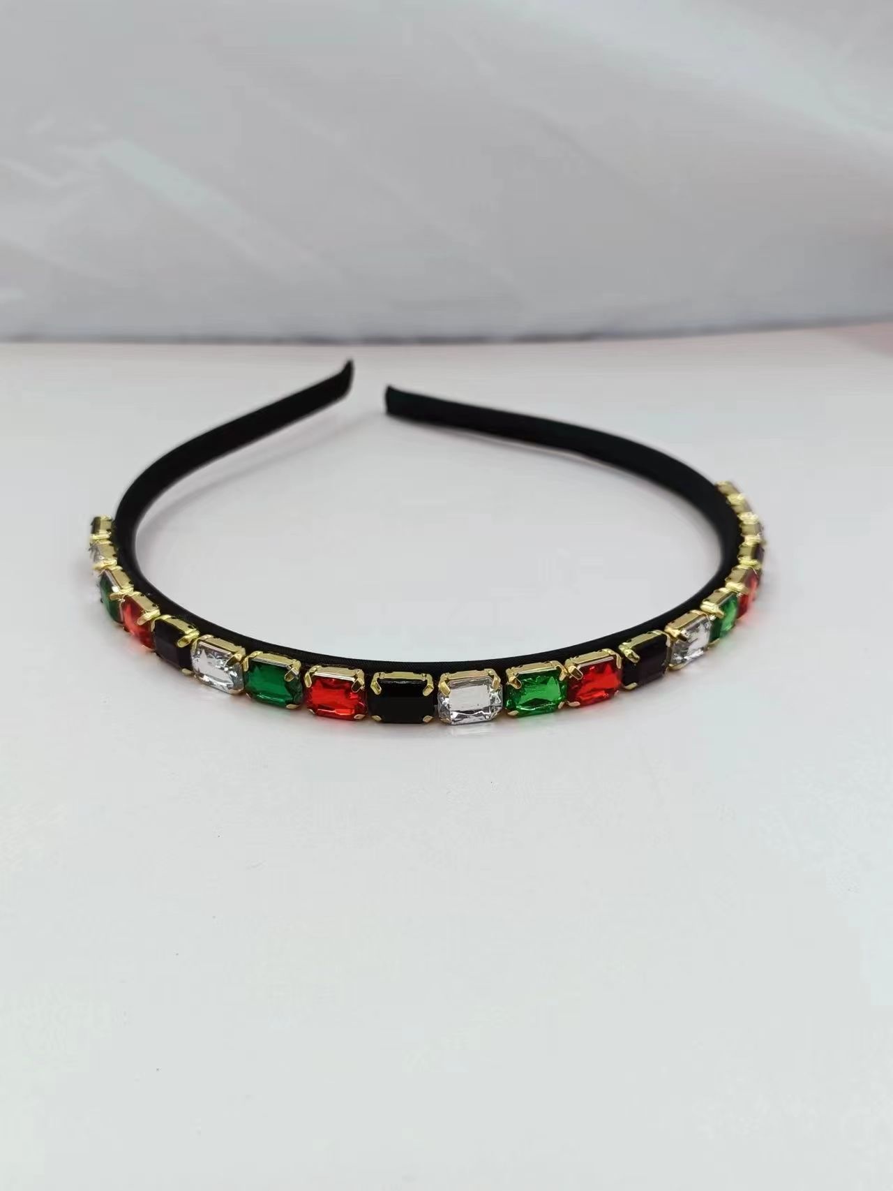 Korean-style full diamond headband for women, a fashionable and simple, super shiny and versatile hair accessory, a trendy new handcrafted headband Item Picture