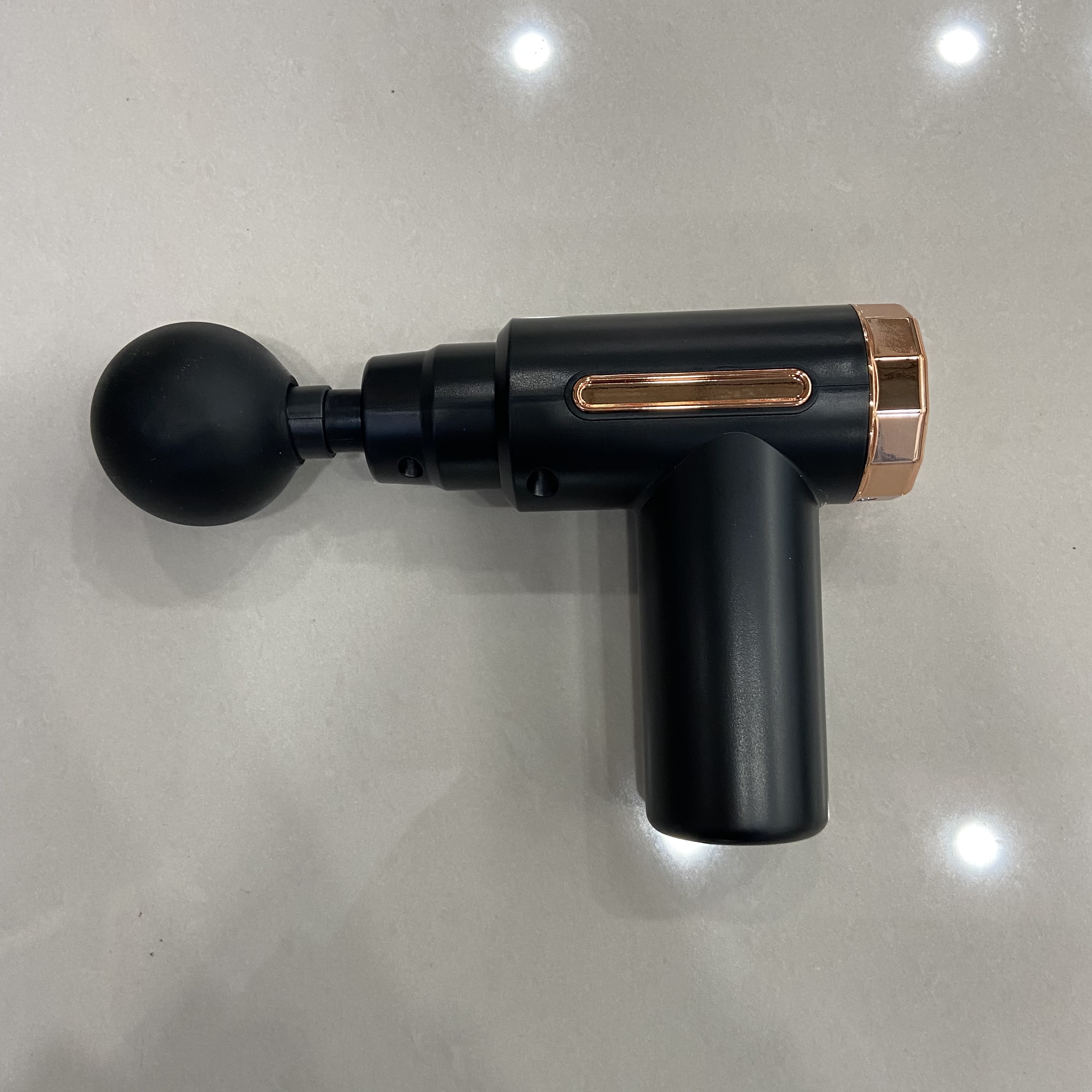 Mini portable fitness muscle relaxation cervical massager fascia gun details Picture